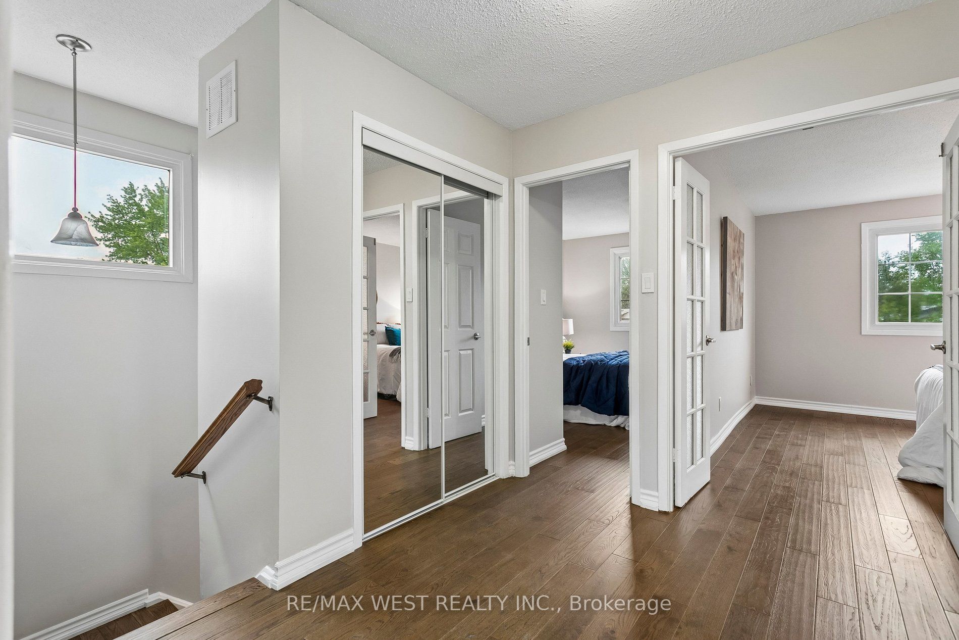 563 Joyce Boulevard Property Photo 24
