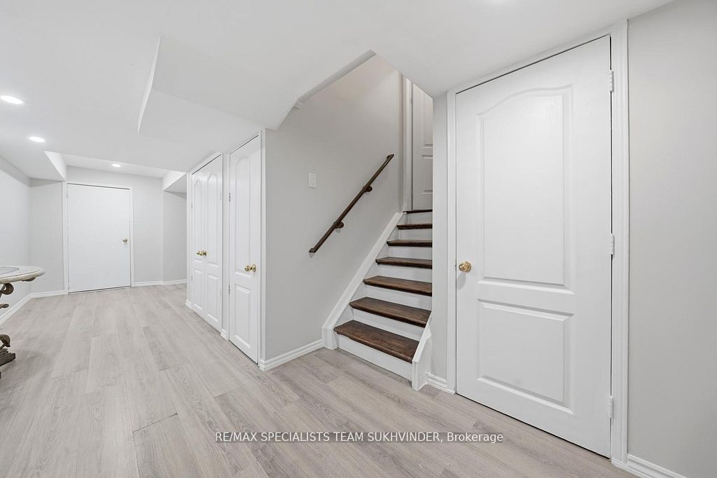 7148 Lowville Heights Property Photo 32