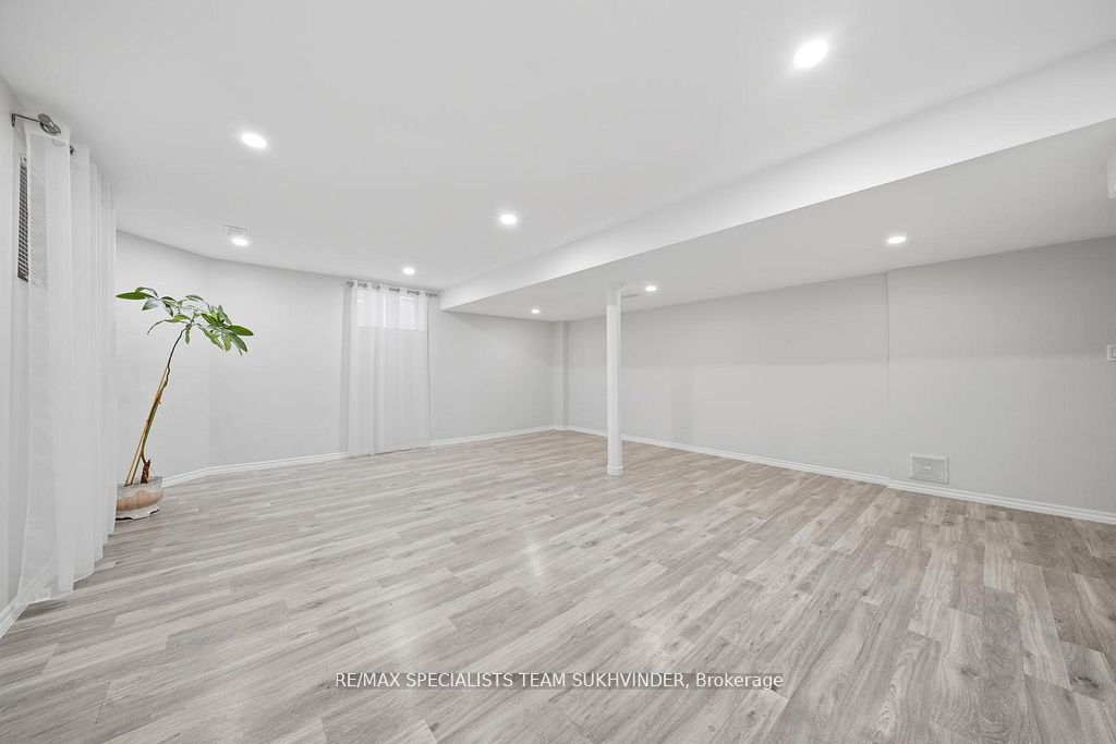 7148 Lowville Heights Property Photo 34