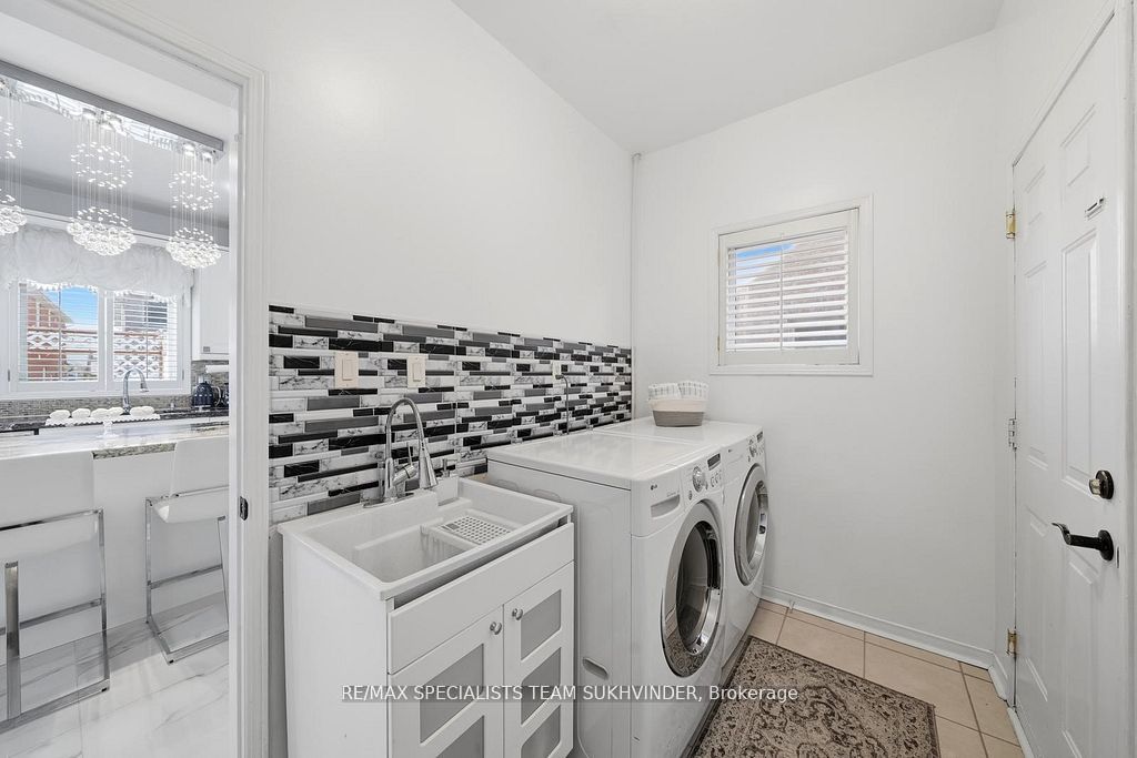 7148 Lowville Heights Property Photo 40