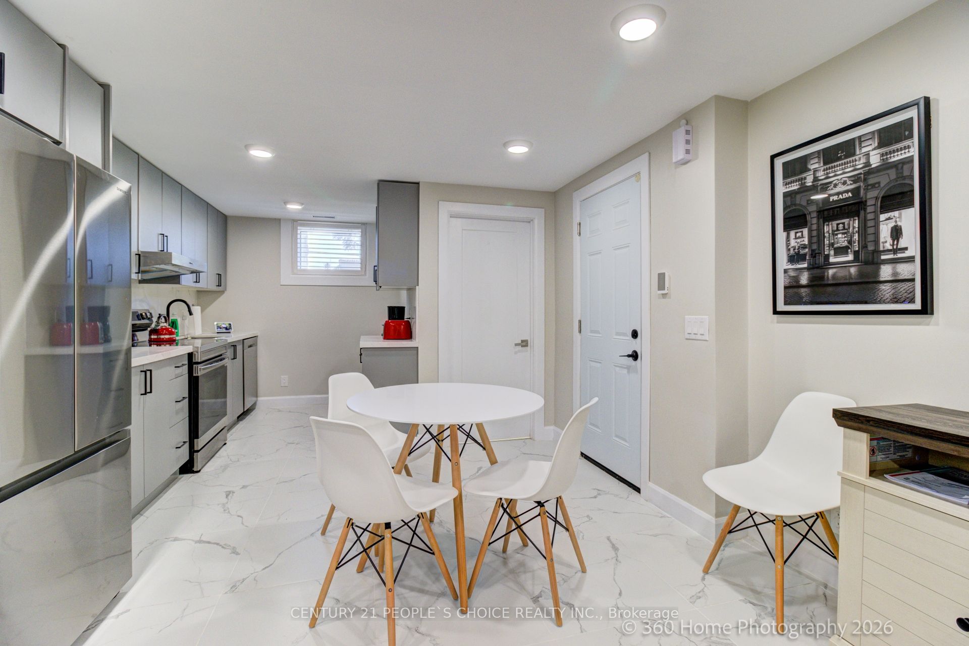 37 Bentworth Avenue Lower Property Photo 9