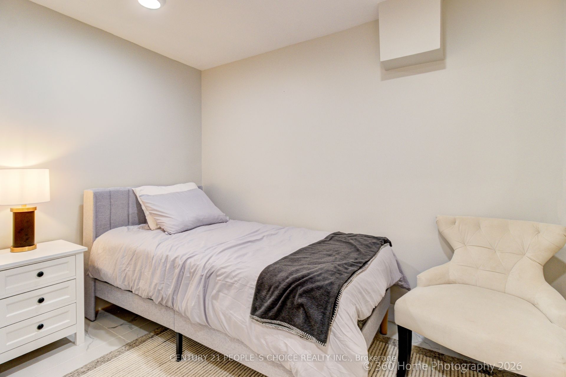 37 Bentworth Avenue Lower Property Photo 23