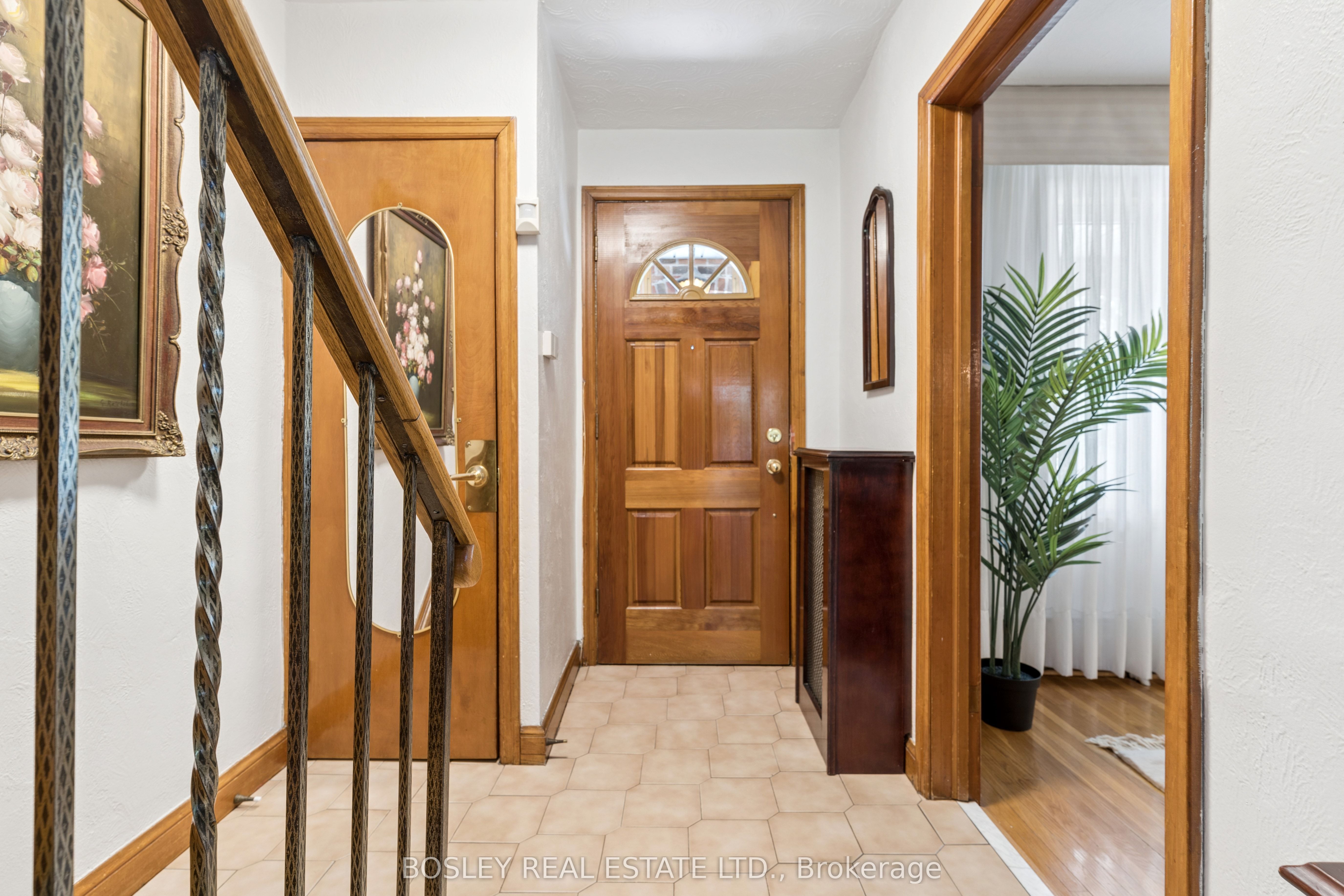 96 Macdonald Avenue Property Photo 6