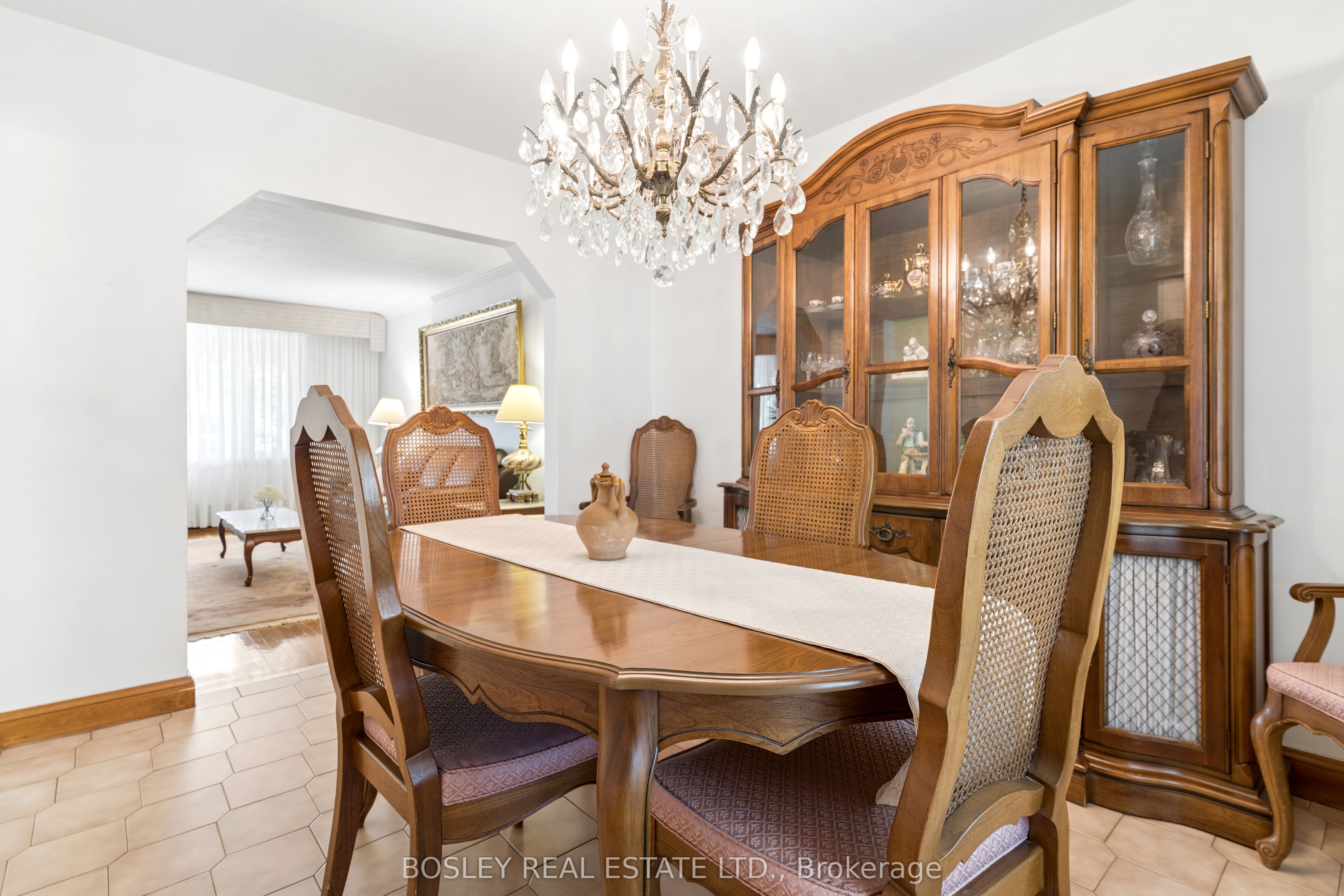 96 Macdonald Avenue Property Photo 12