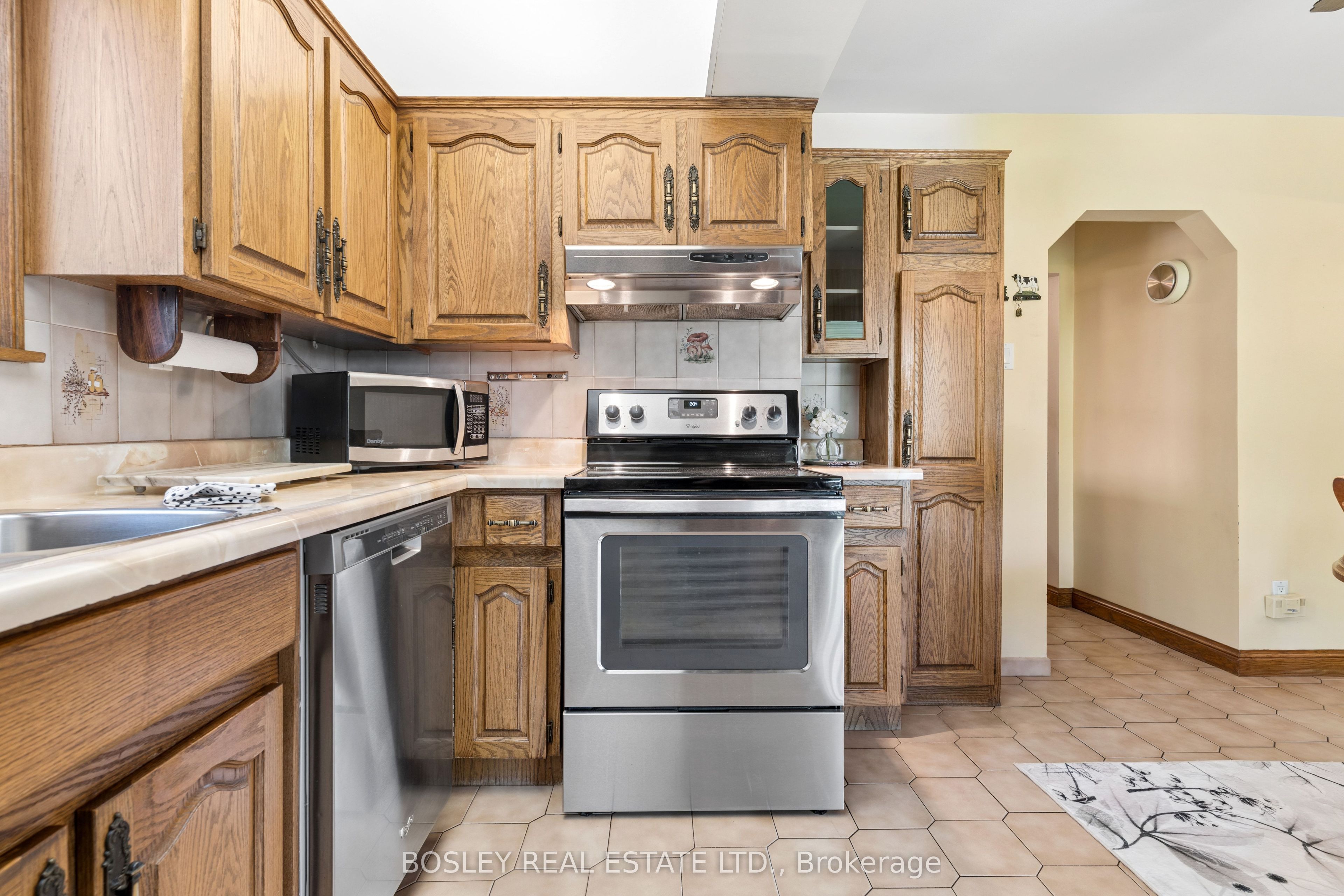 96 Macdonald Avenue Property Photo 19