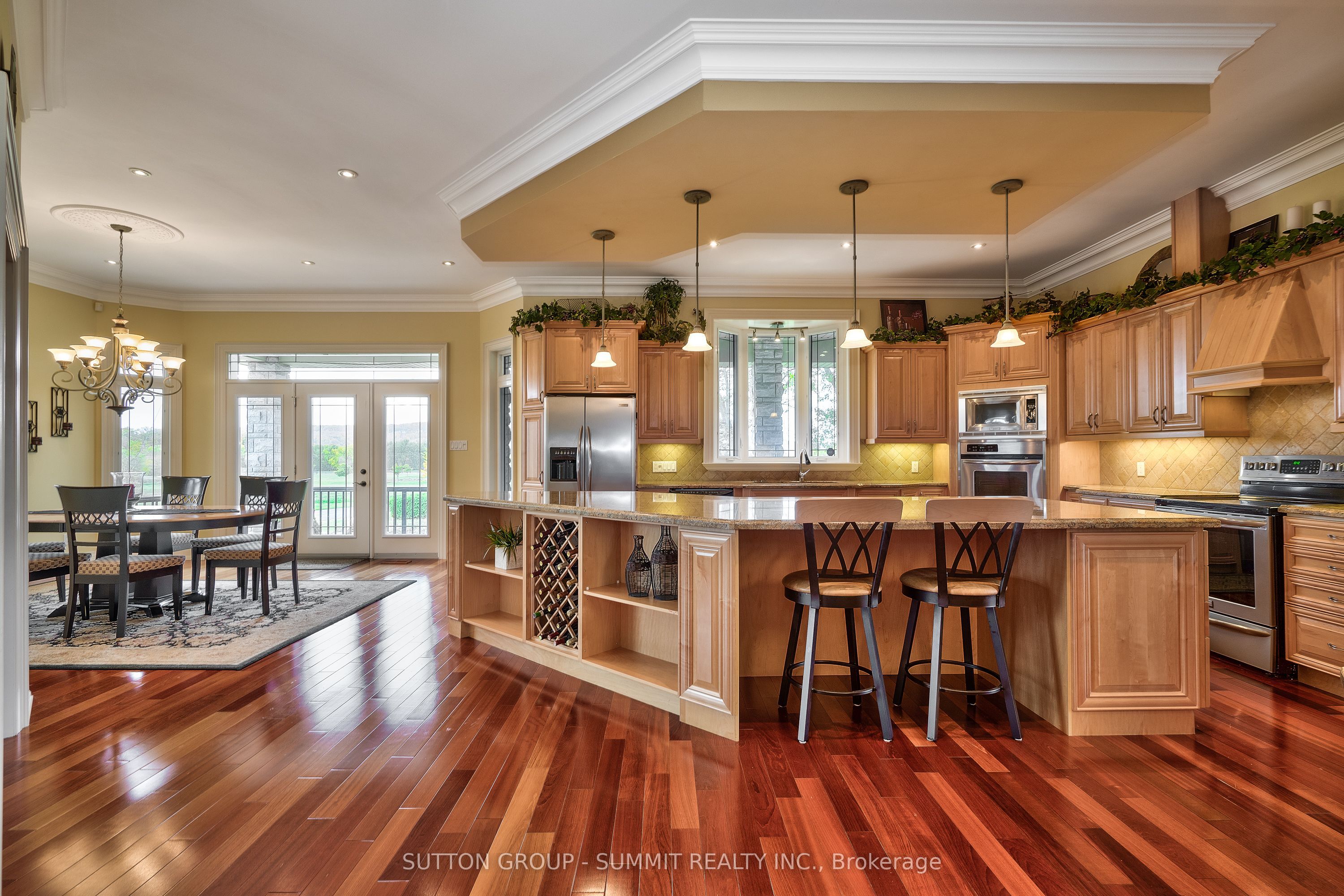 5431 Appleby Line Property Photo 6