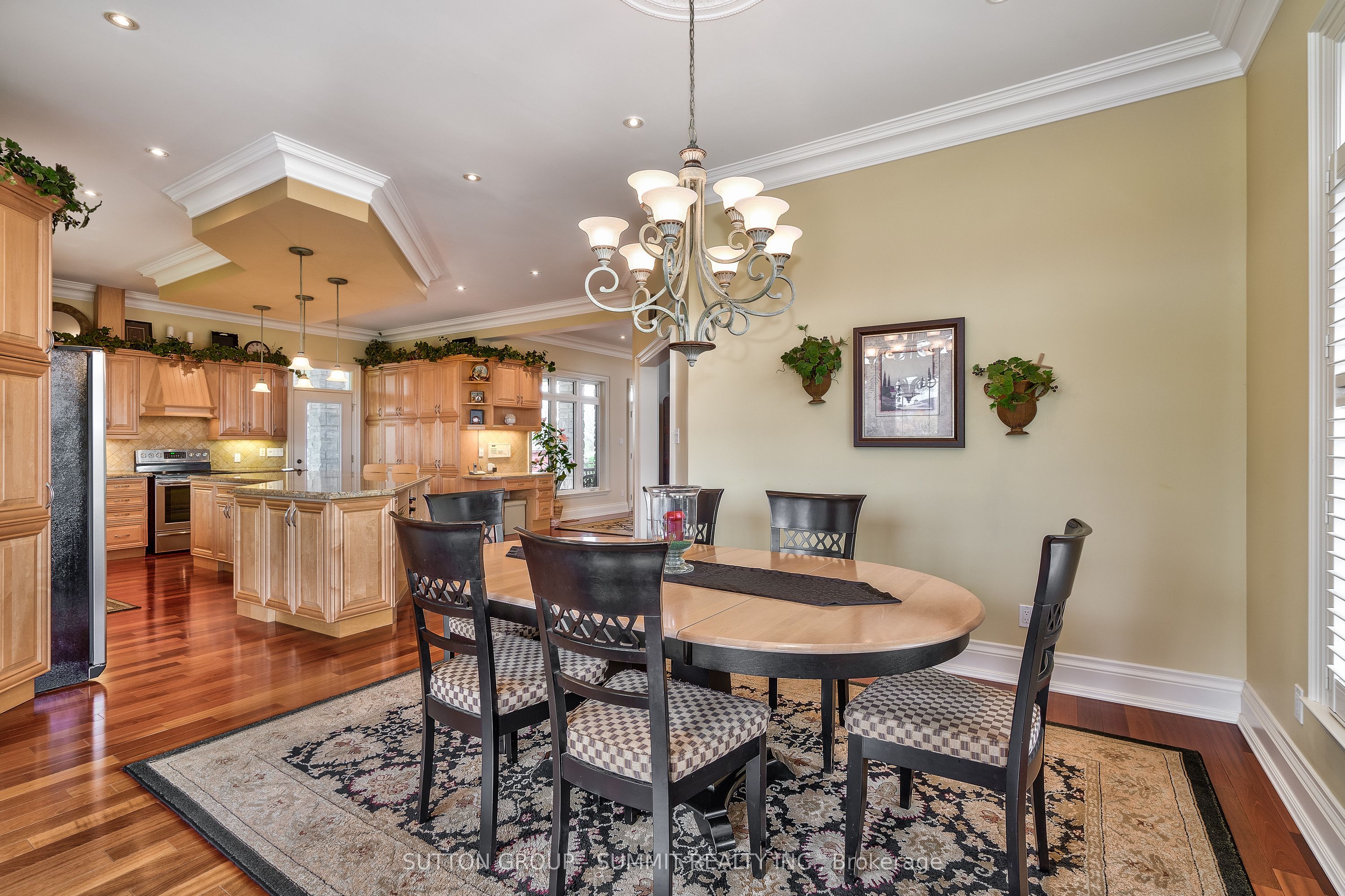 5431 Appleby Line Property Photo 13