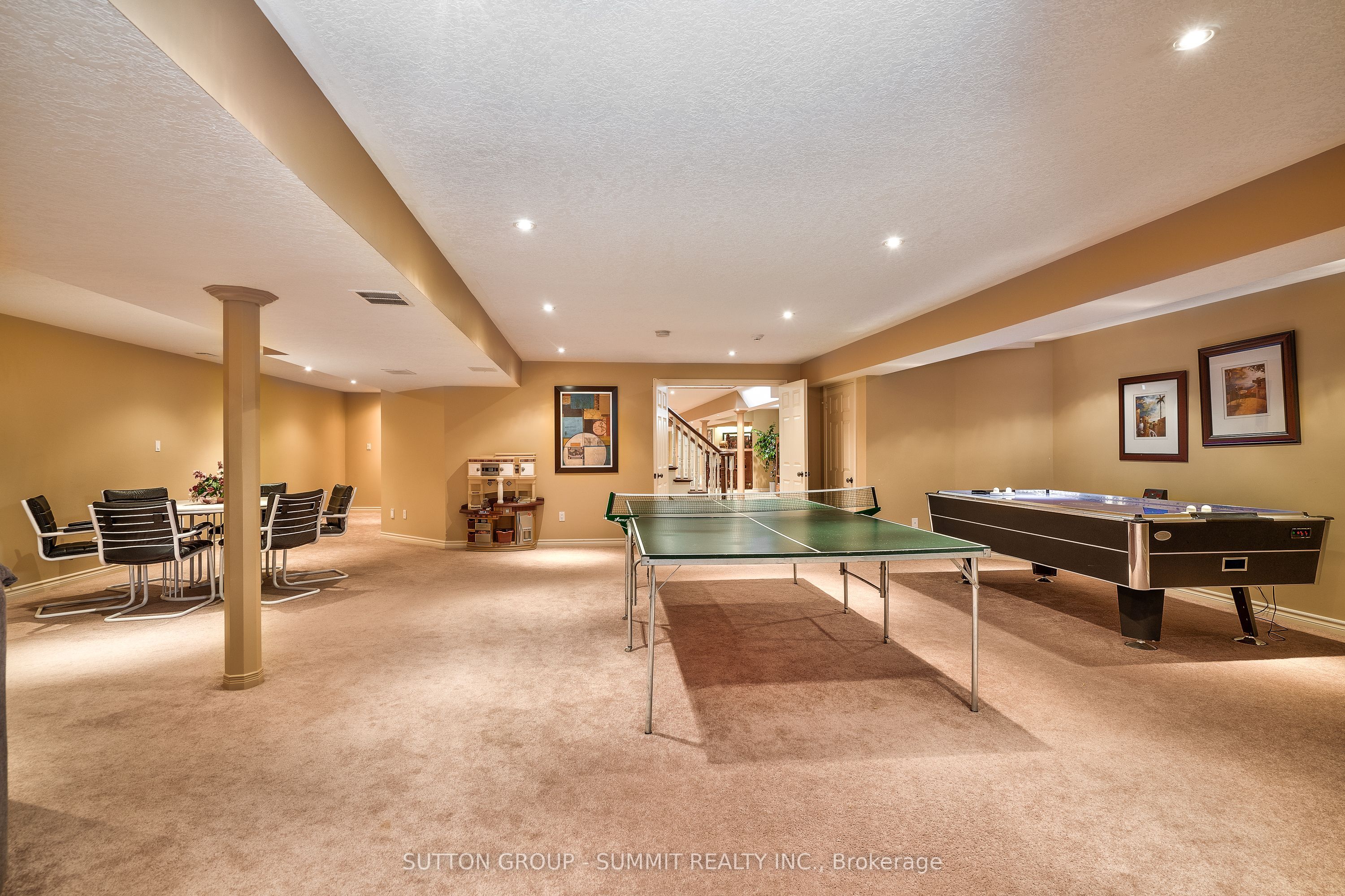 5431 Appleby Line Property Photo 22