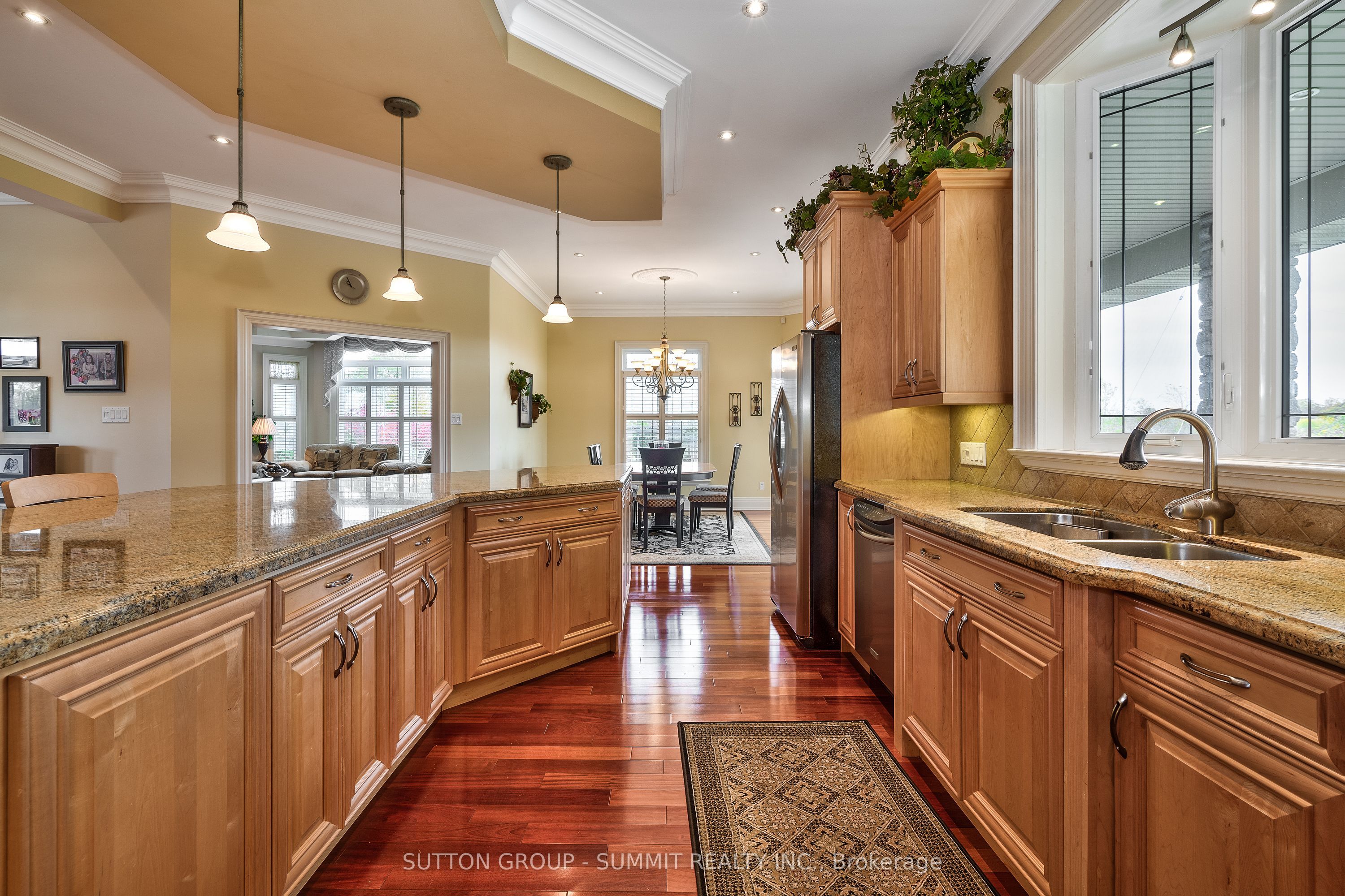 5431 Appleby Line Property Photo 8