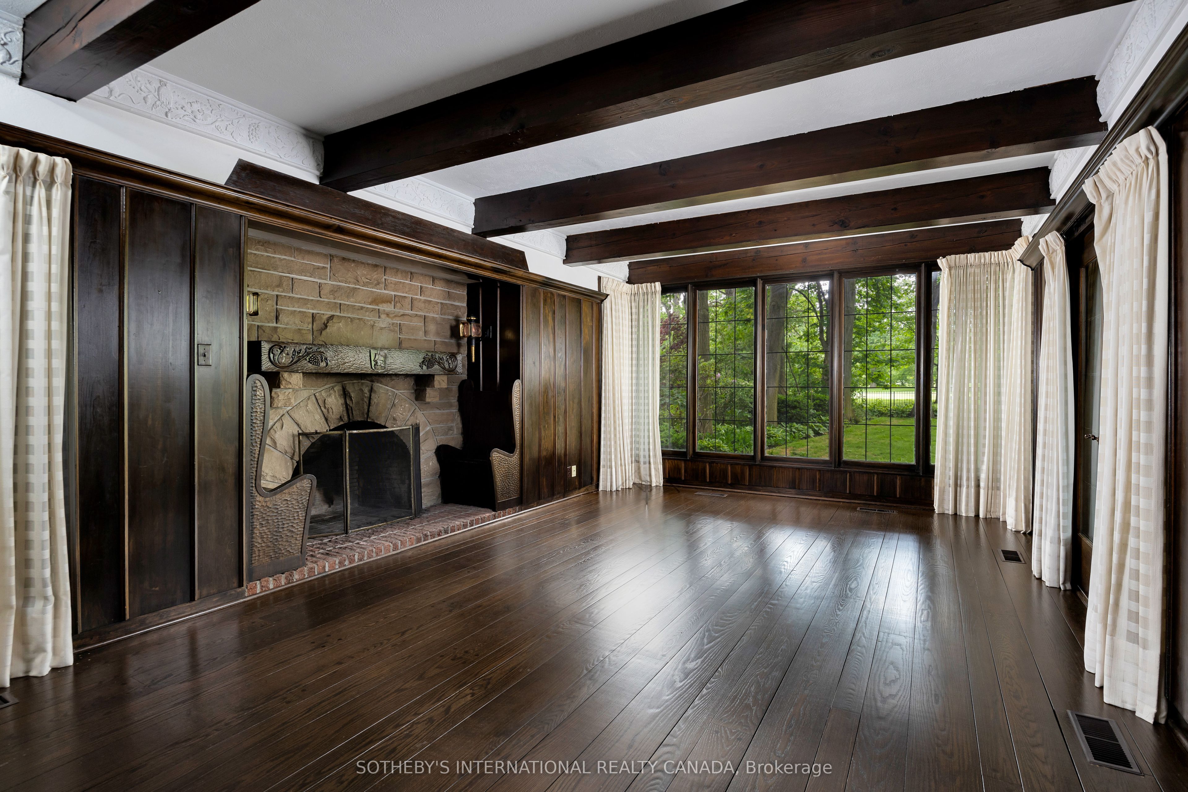 38 Edenbrook Hill Property Photo 14