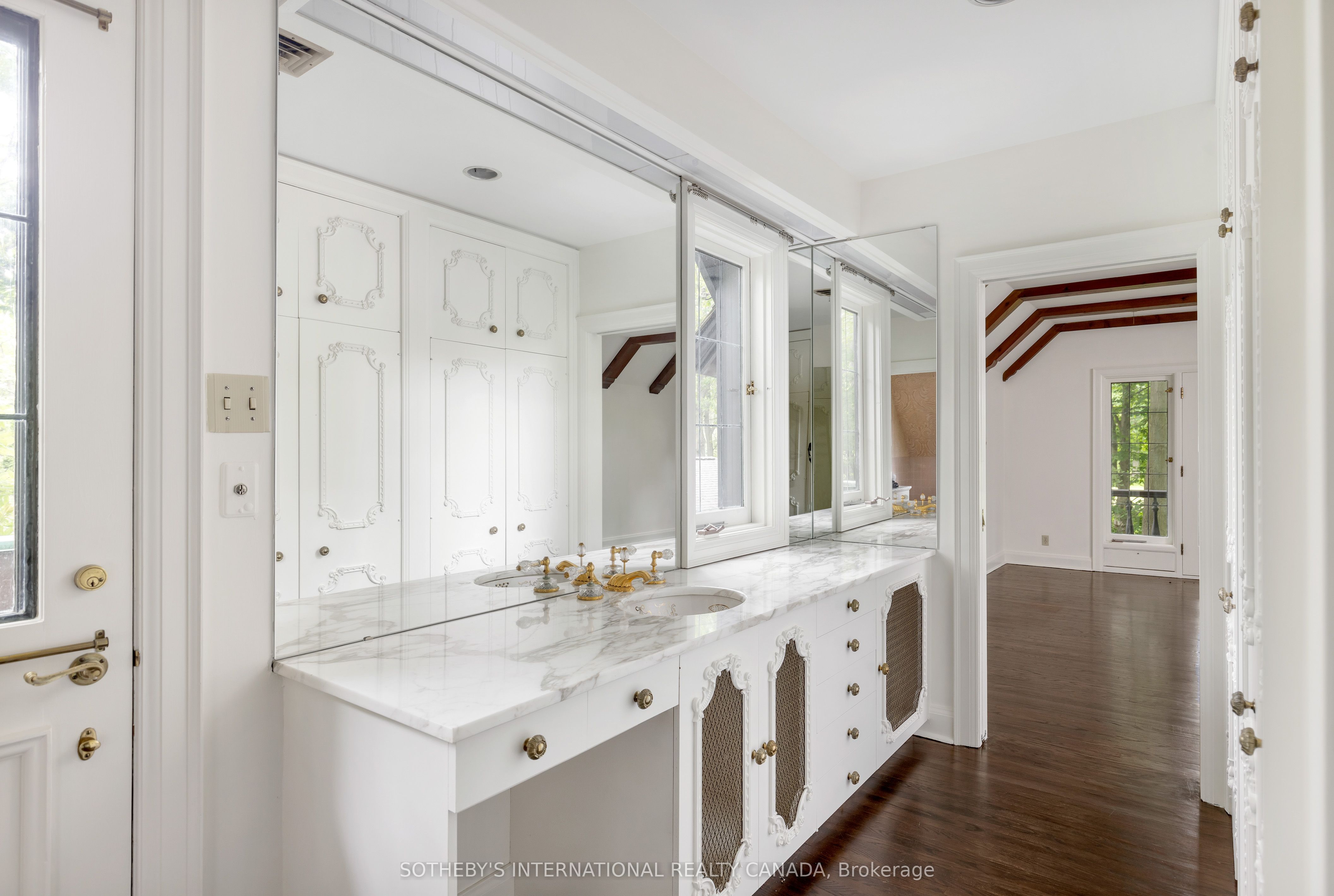 38 Edenbrook Hill Property Photo 21