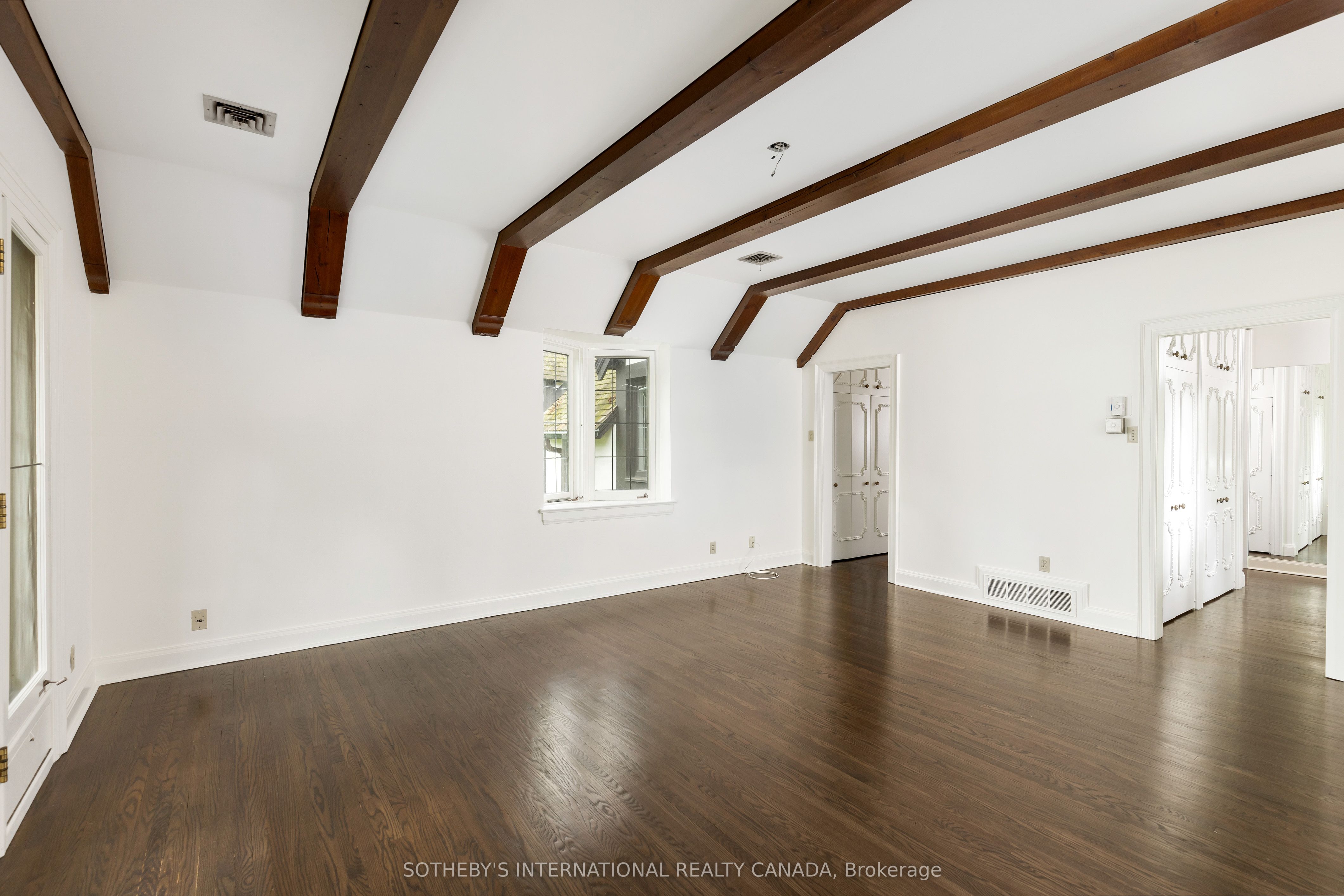 38 Edenbrook Hill Property Photo 24