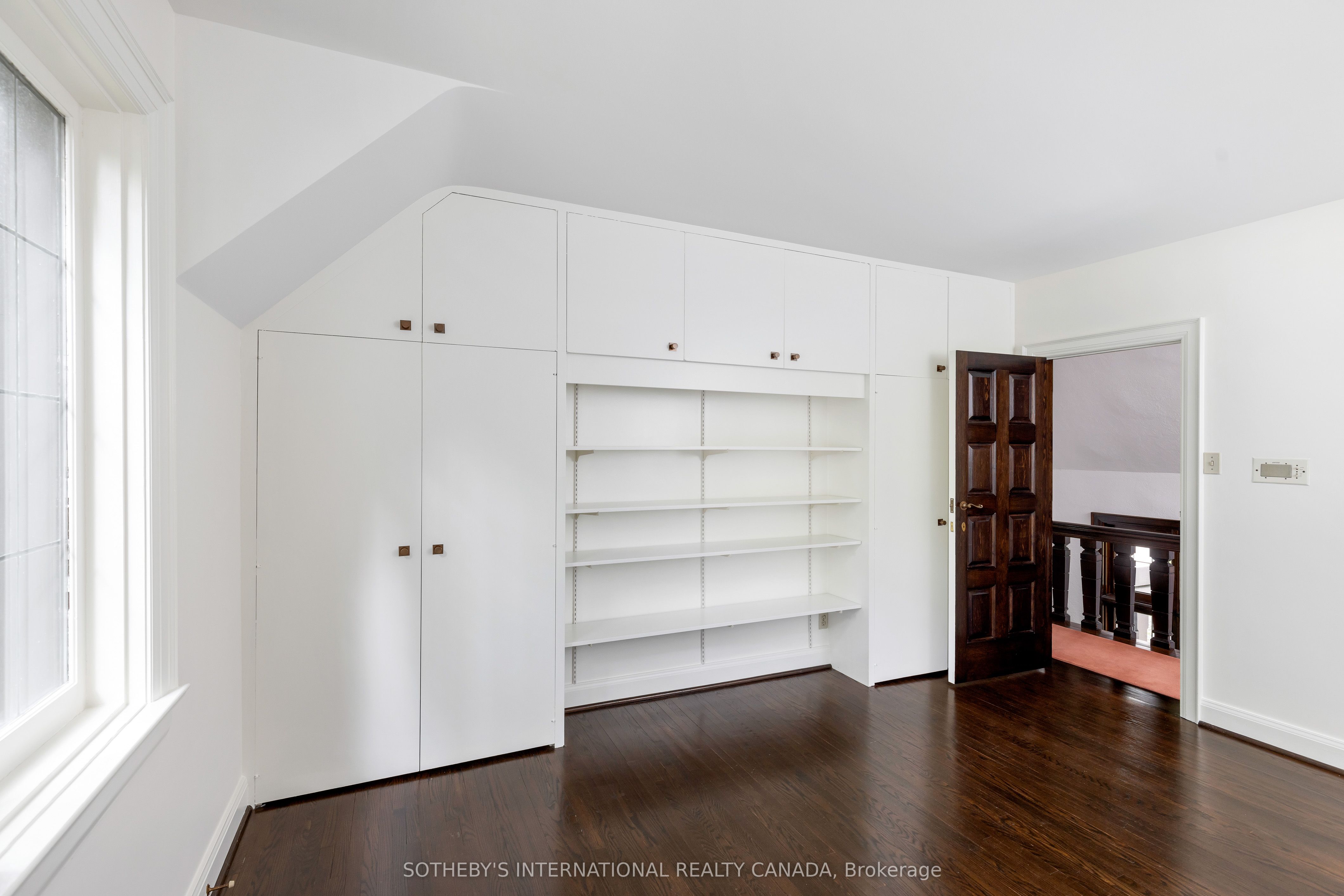 38 Edenbrook Hill Property Photo 26