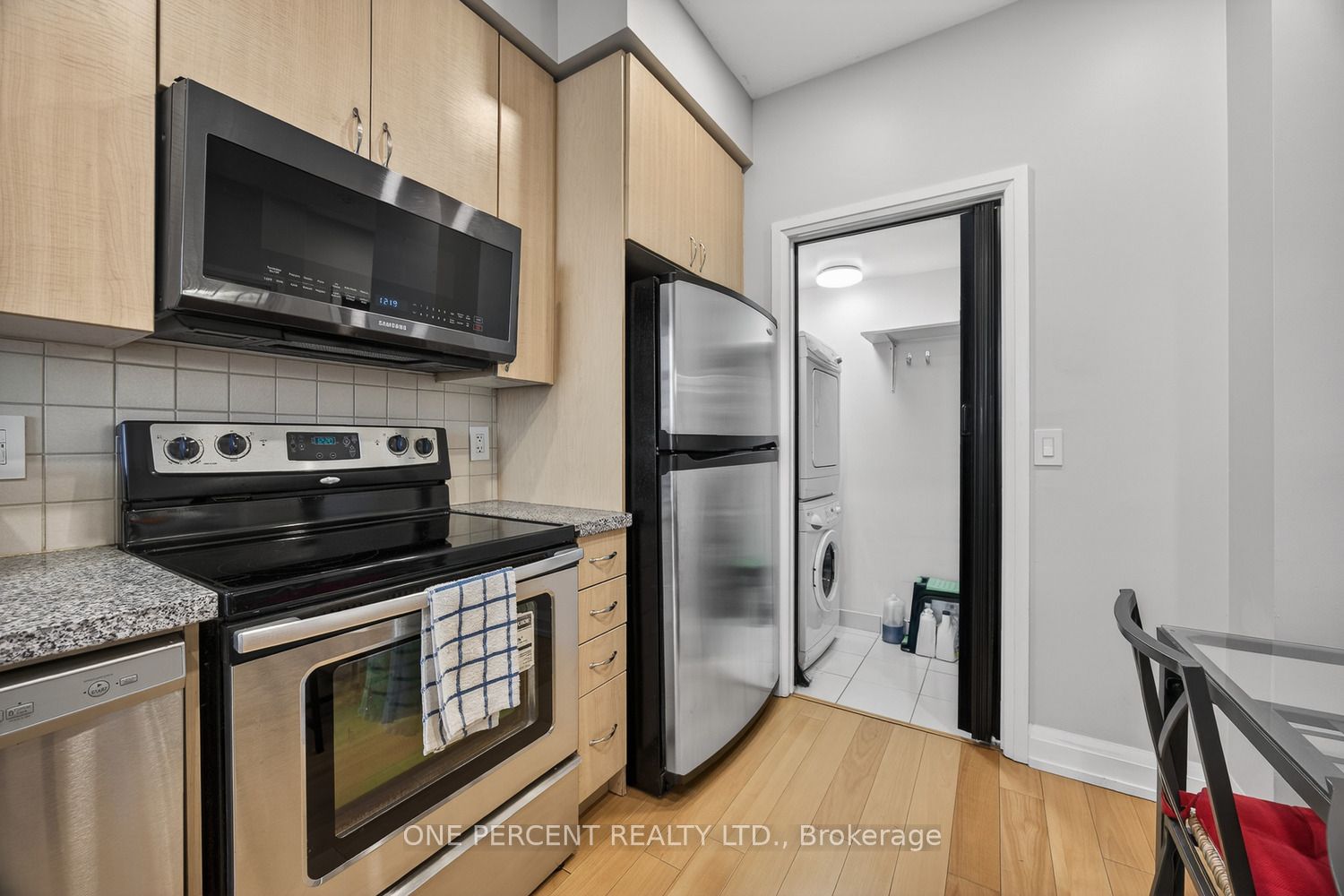 55 De Boers Drive Ph11 Property Photo 5