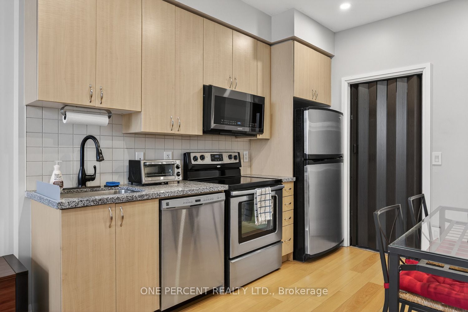 55 De Boers Drive Ph11 Property Photo 6