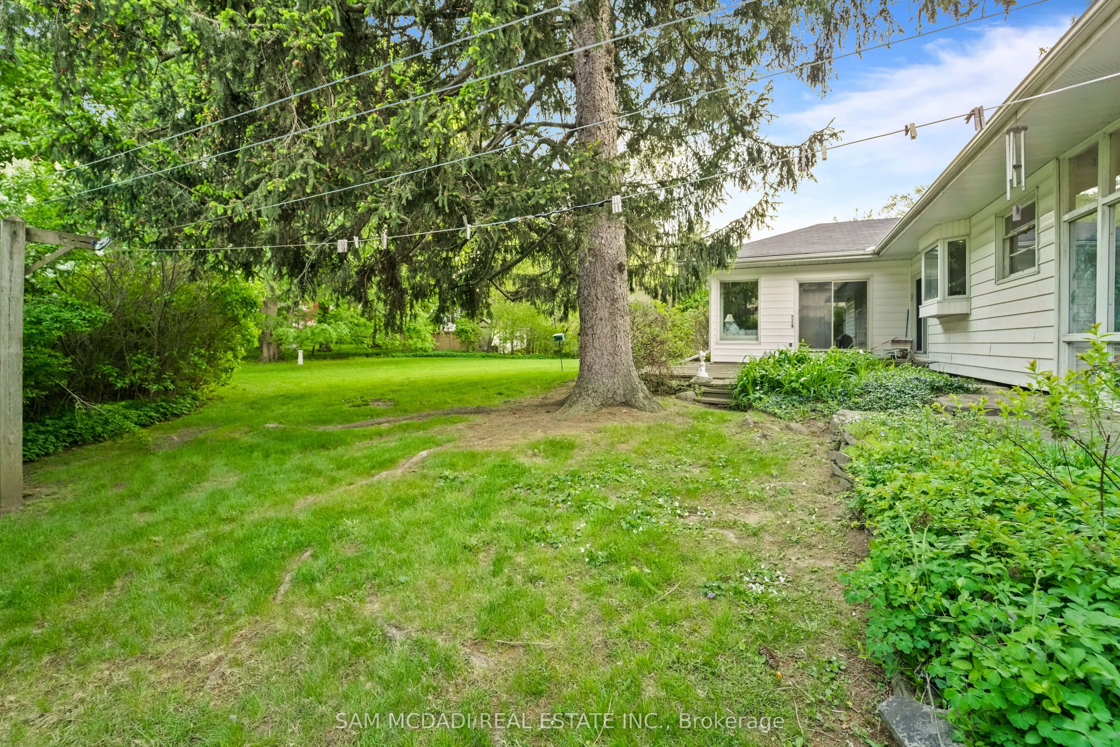 512 Bob O Link Property Photo 6