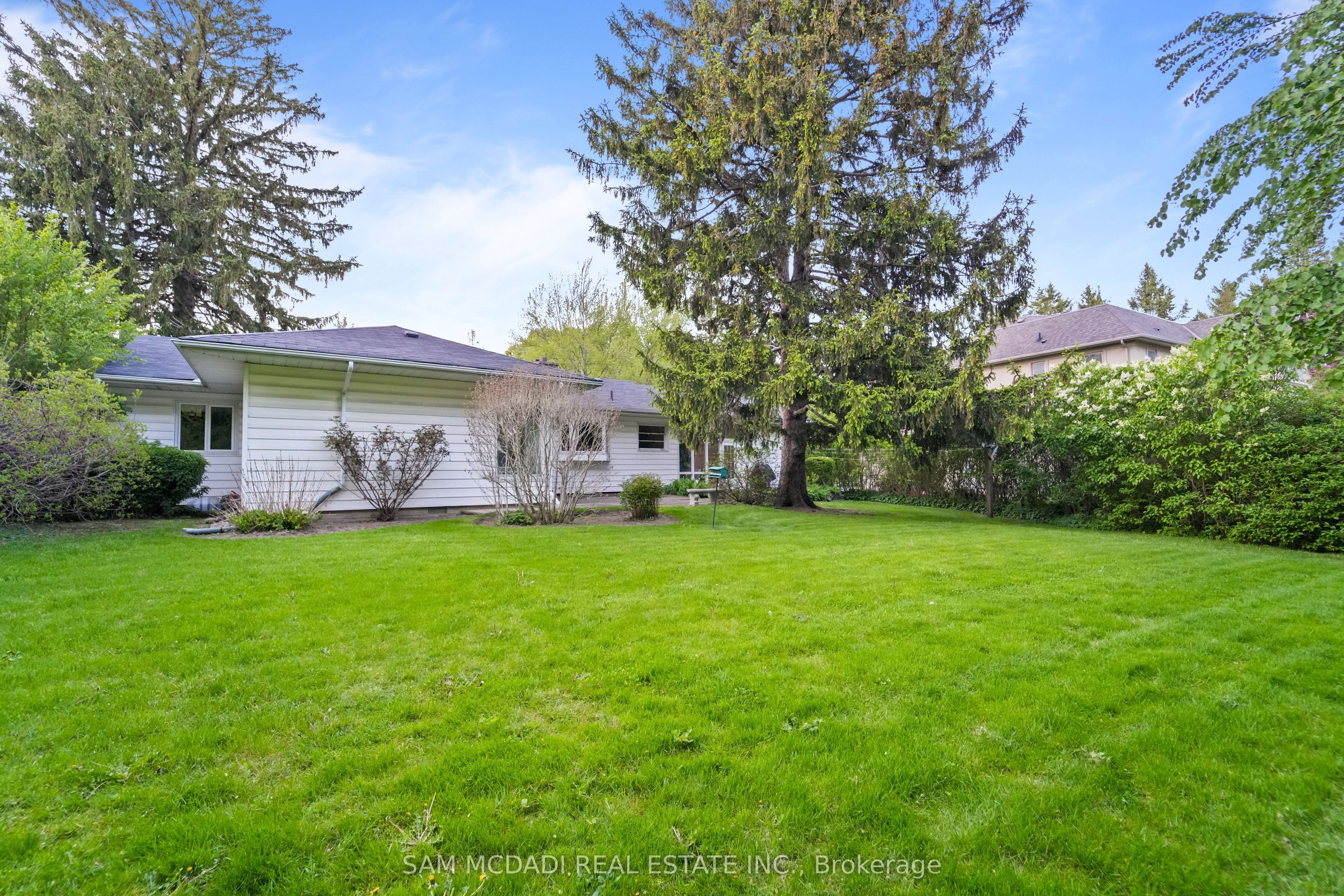 512 Bob O Link Property Photo 7