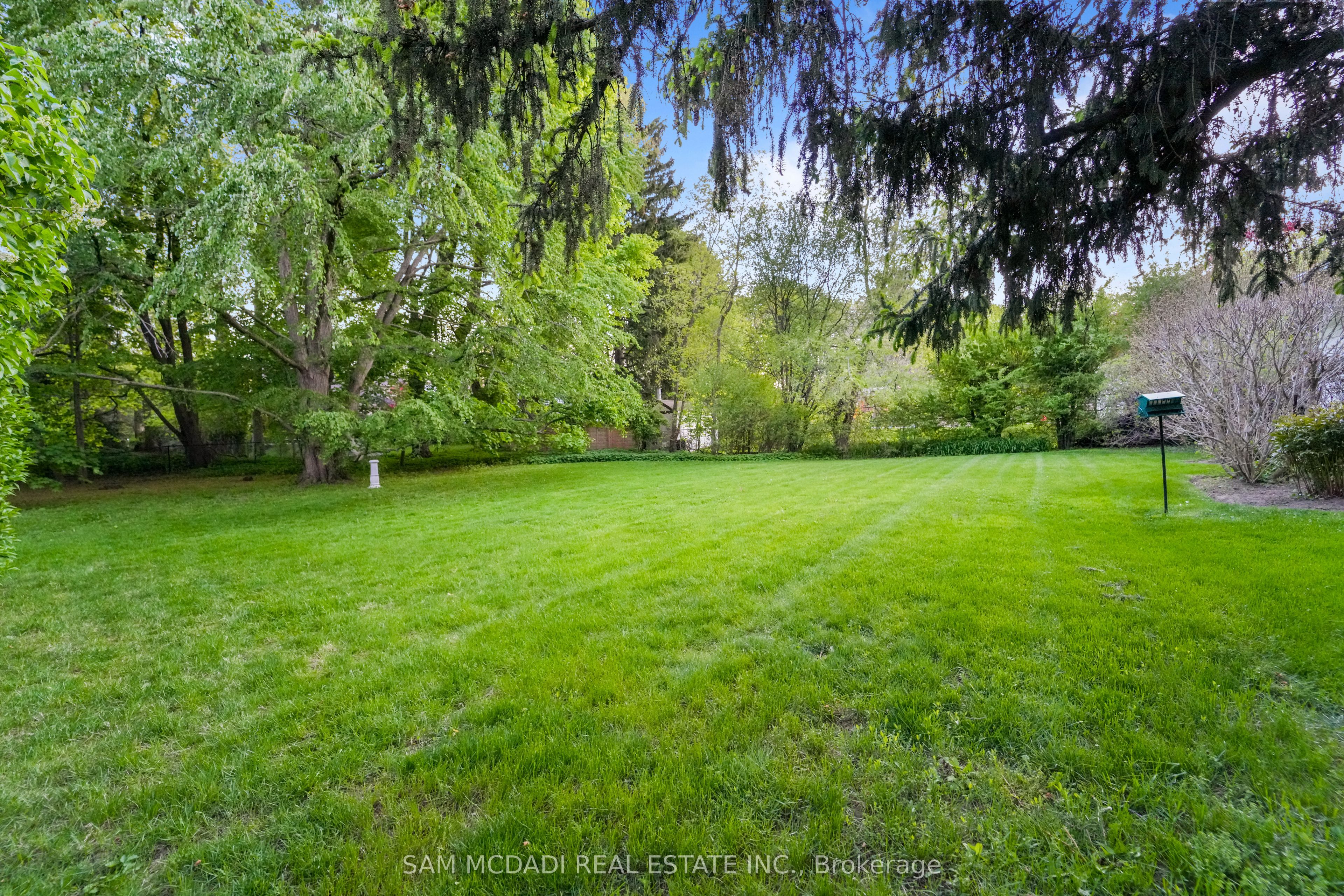 512 Bob O Link Property Photo 8