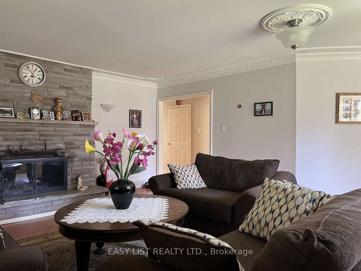 5 Worden View Property Photo 16