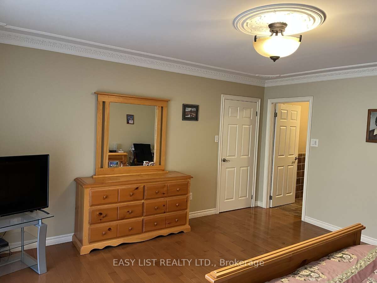5 Worden View Property Photo 20