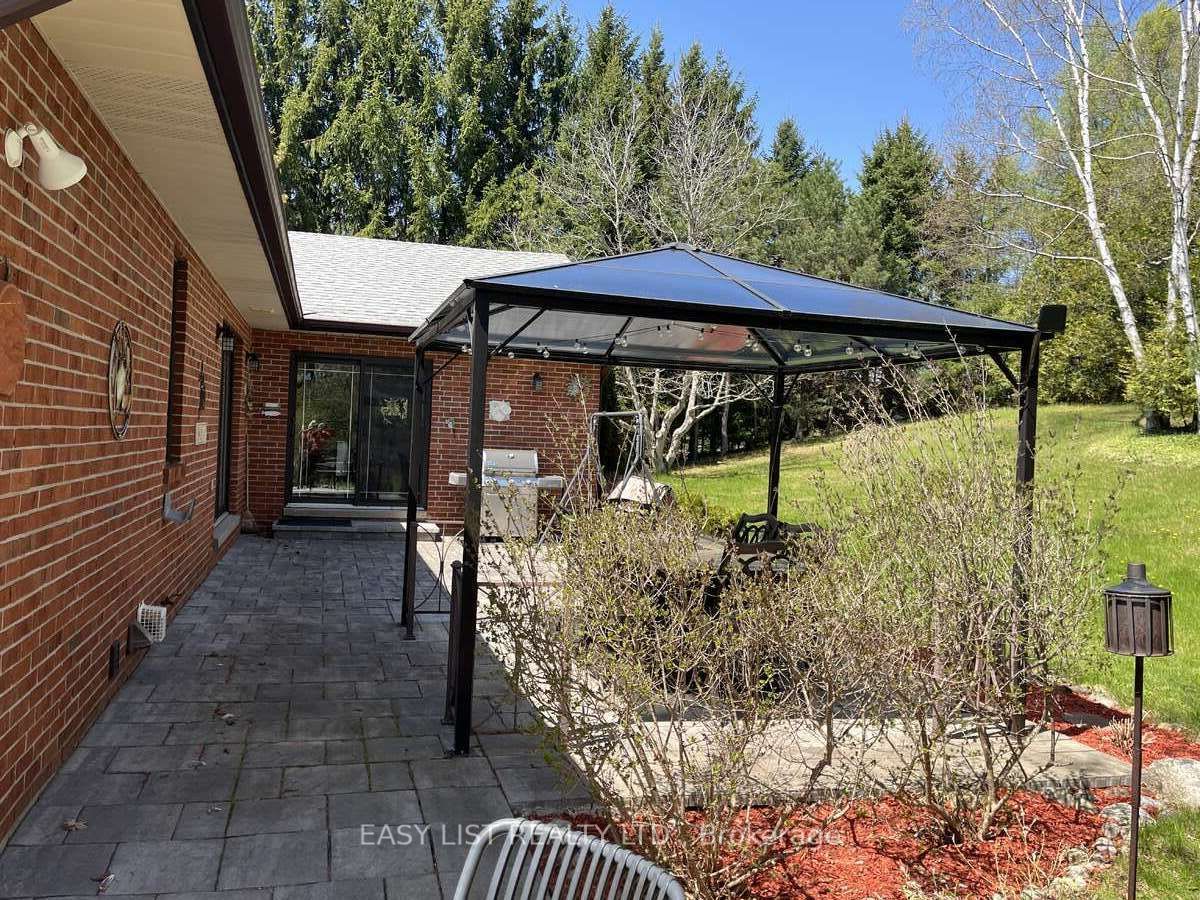 5 Worden View Property Photo 33