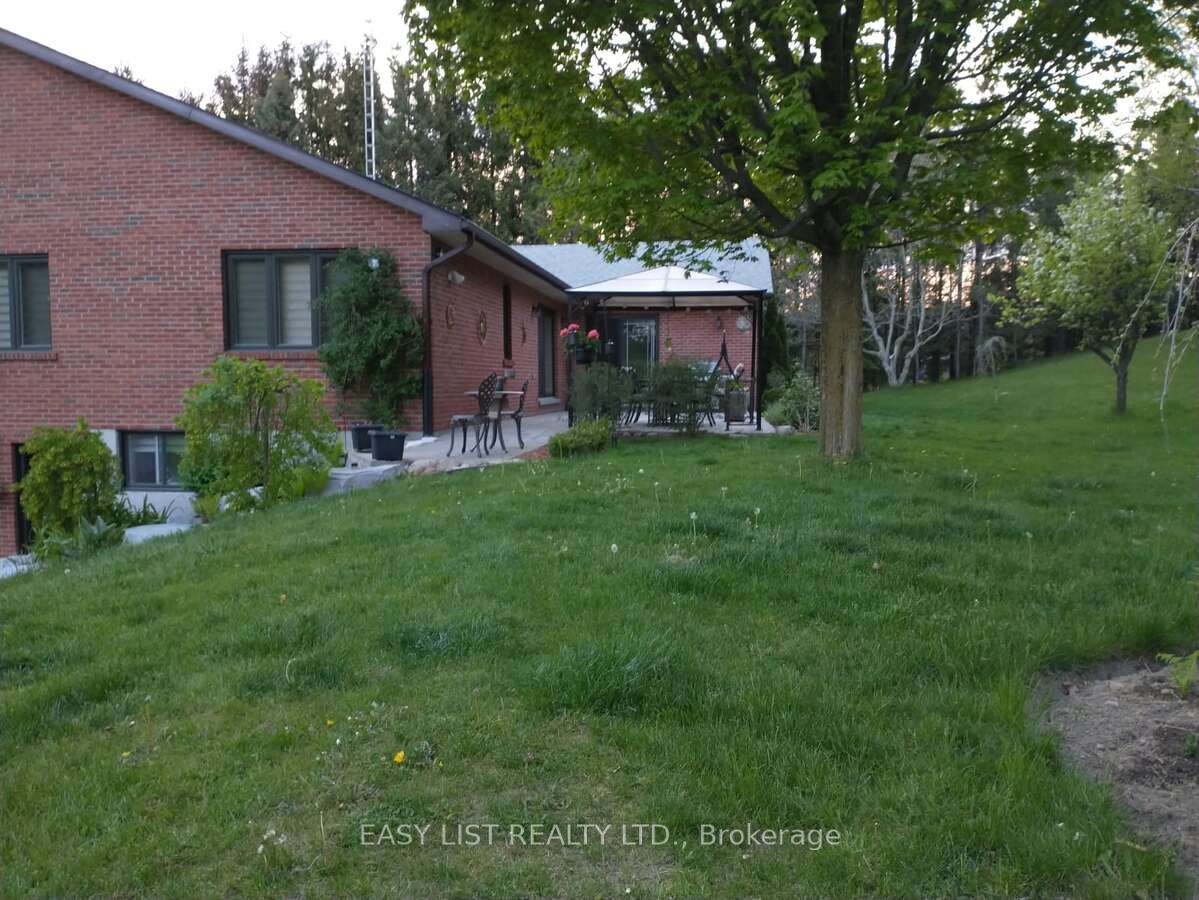 5 Worden View Property Photo 36