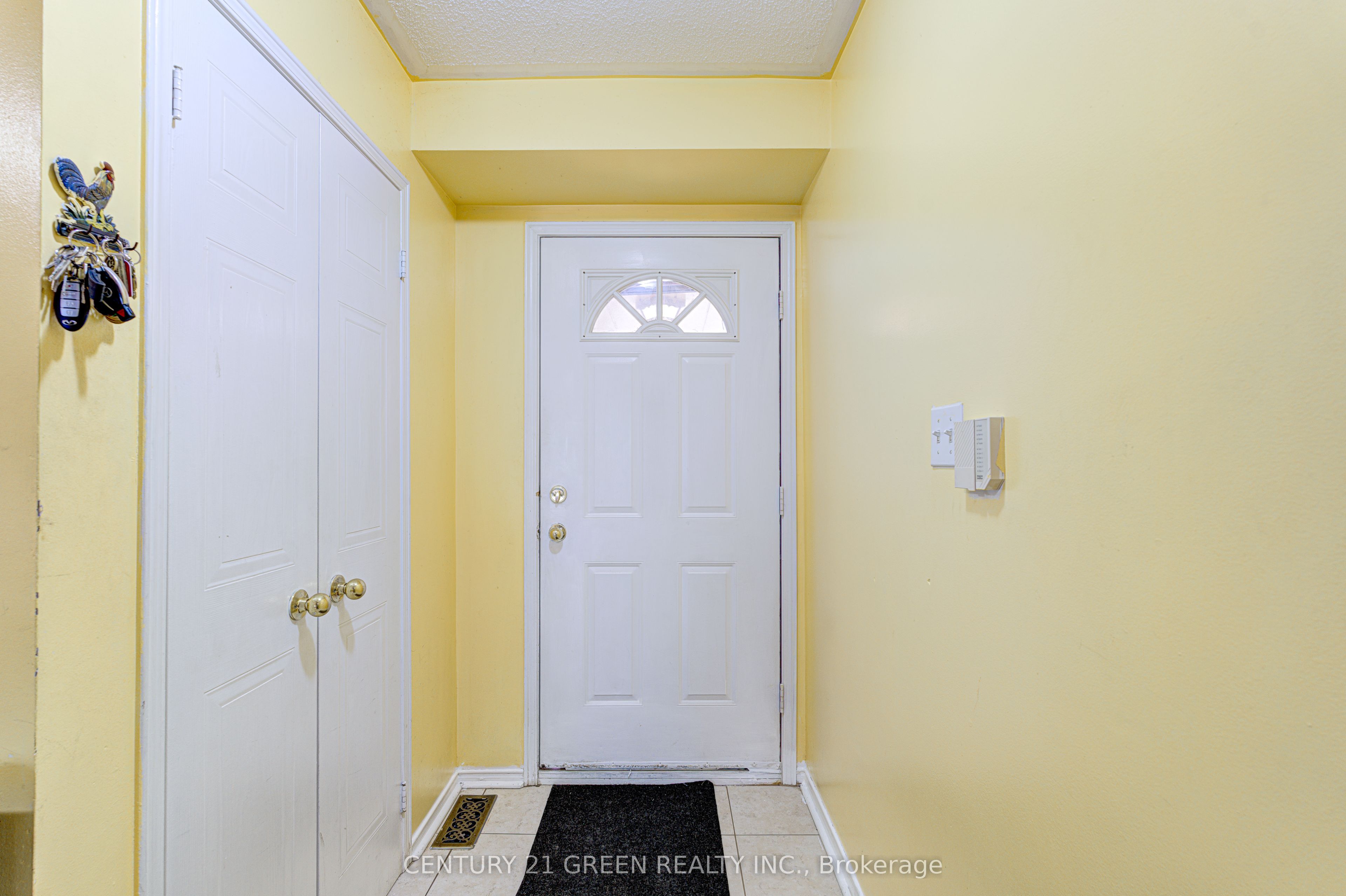 3 Desert Sand Drive Property Photo 8