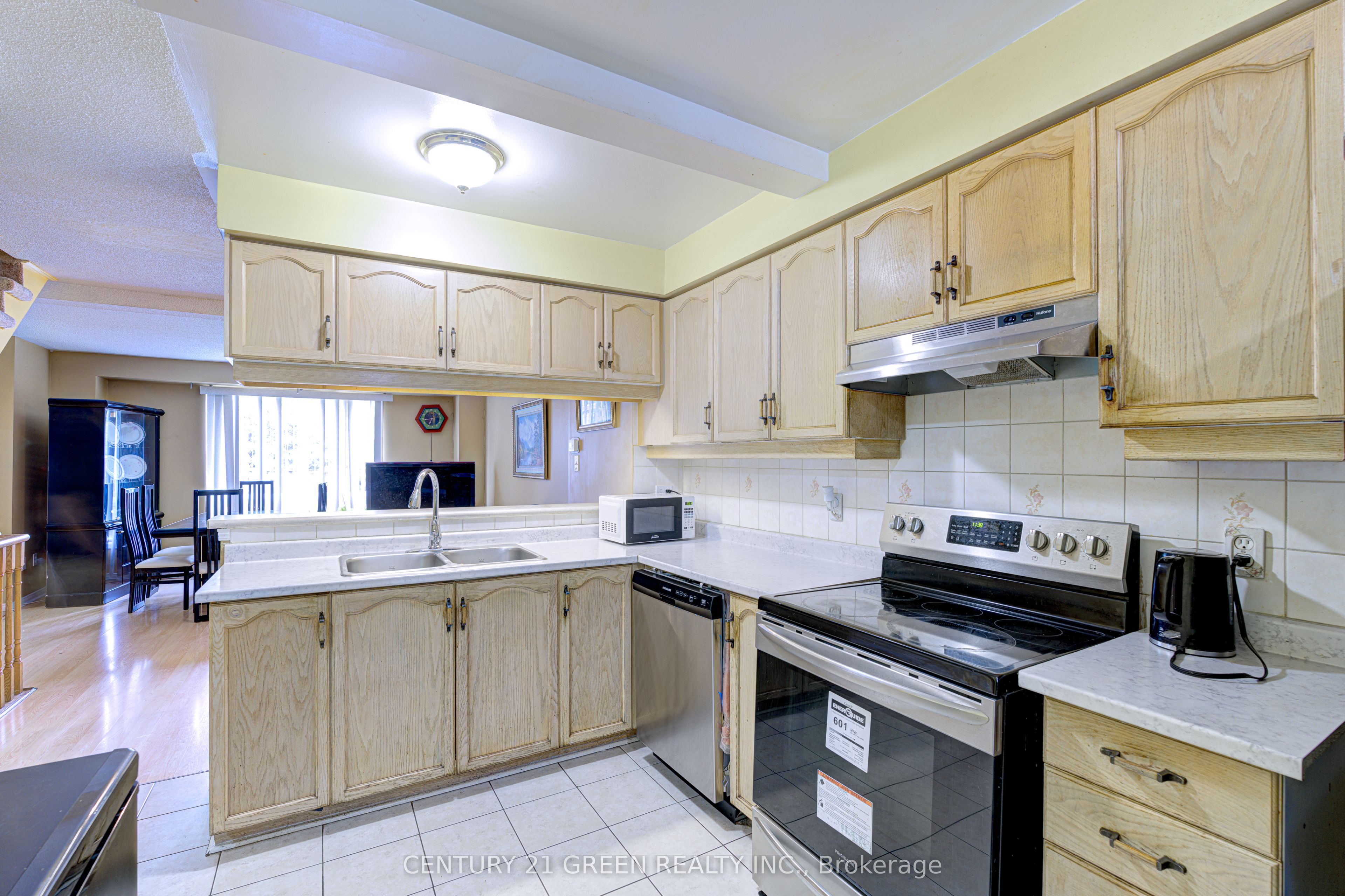 3 Desert Sand Drive Property Photo 12