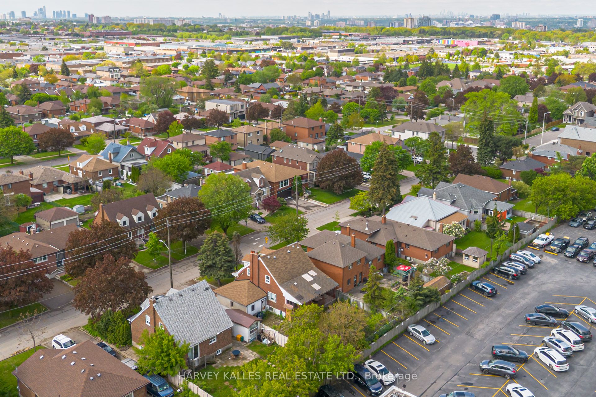 14 Jane Osler Boulevard Property Photo 2