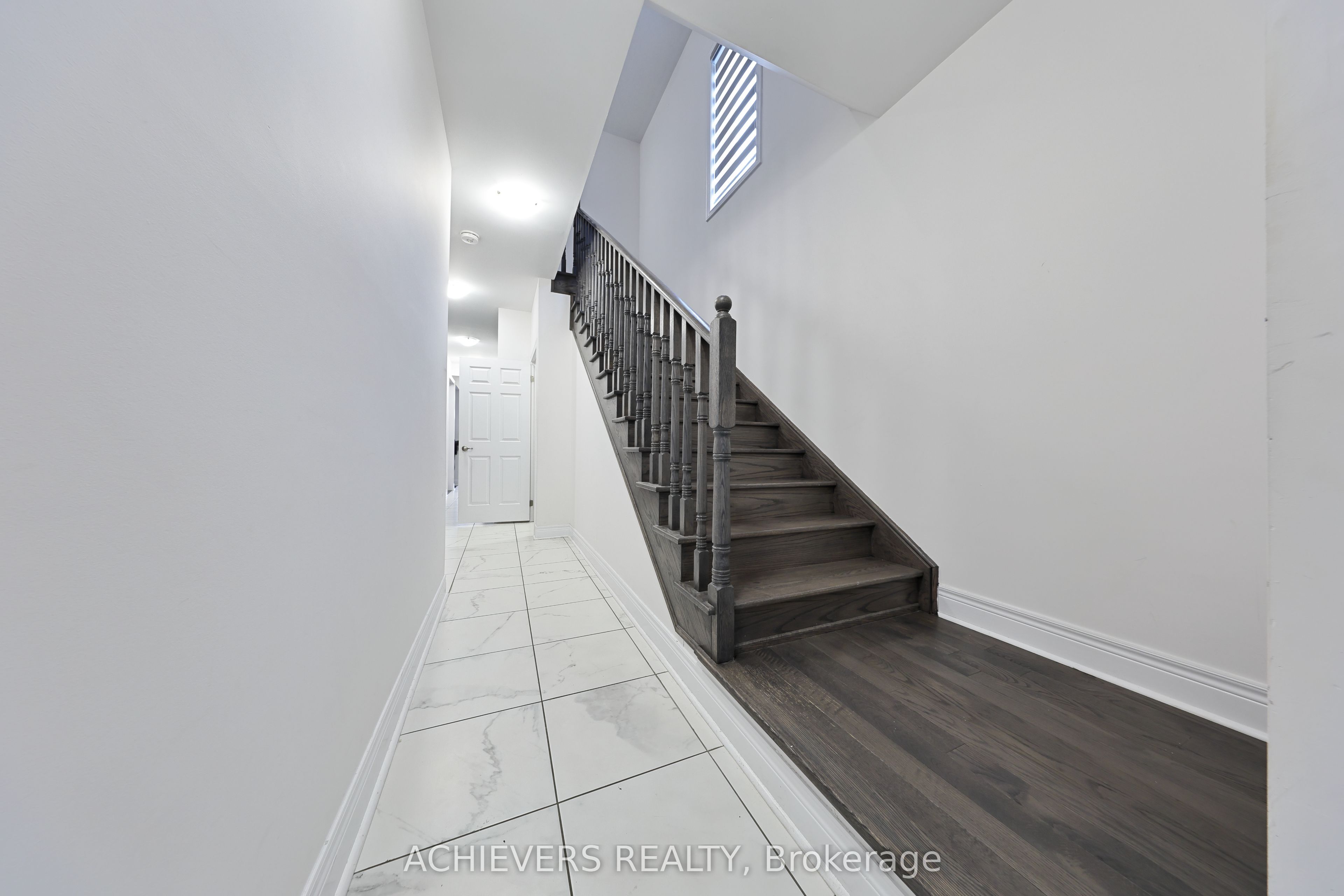 52 Branigan Crescent Property Photo 7