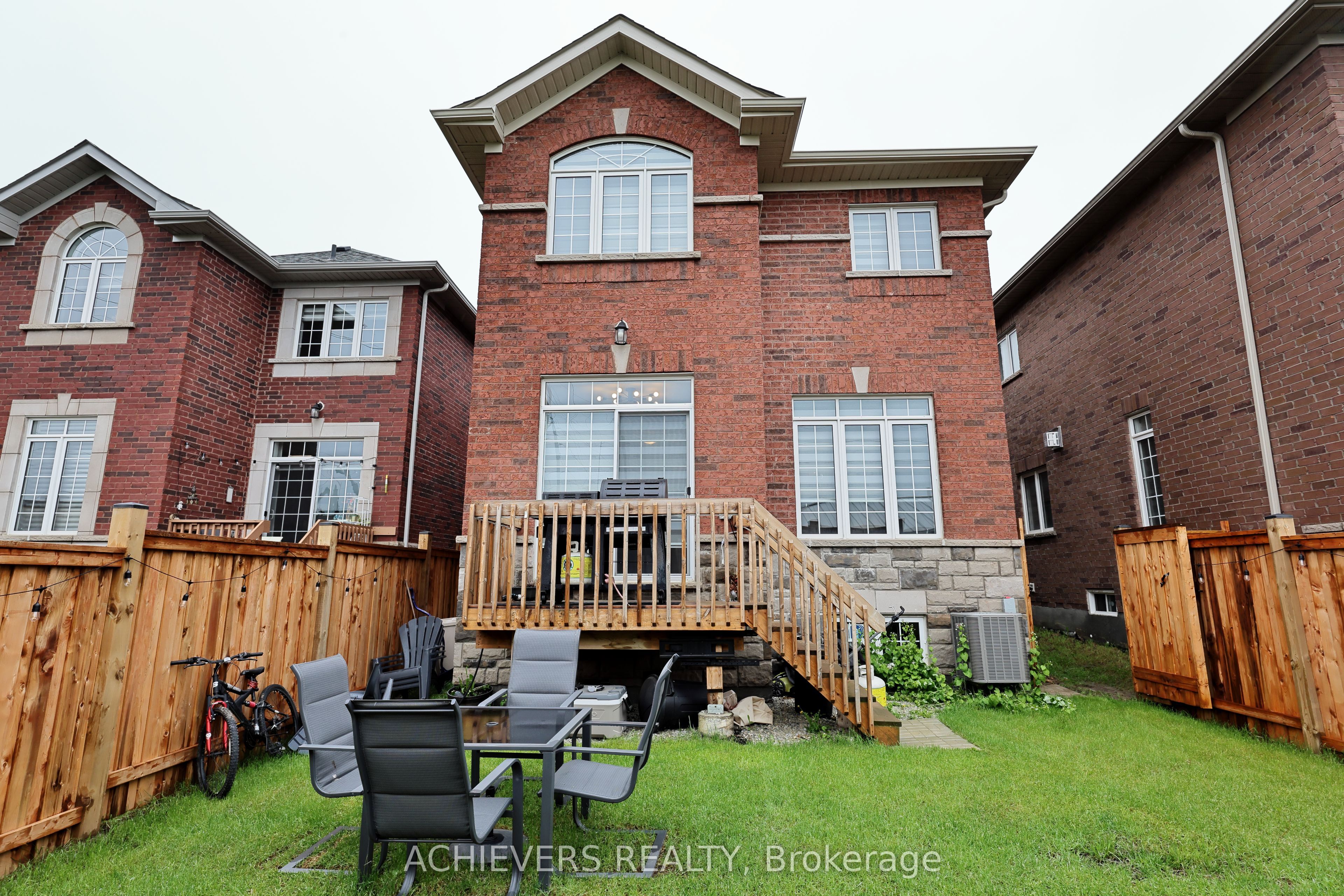 52 Branigan Crescent Property Photo 16
