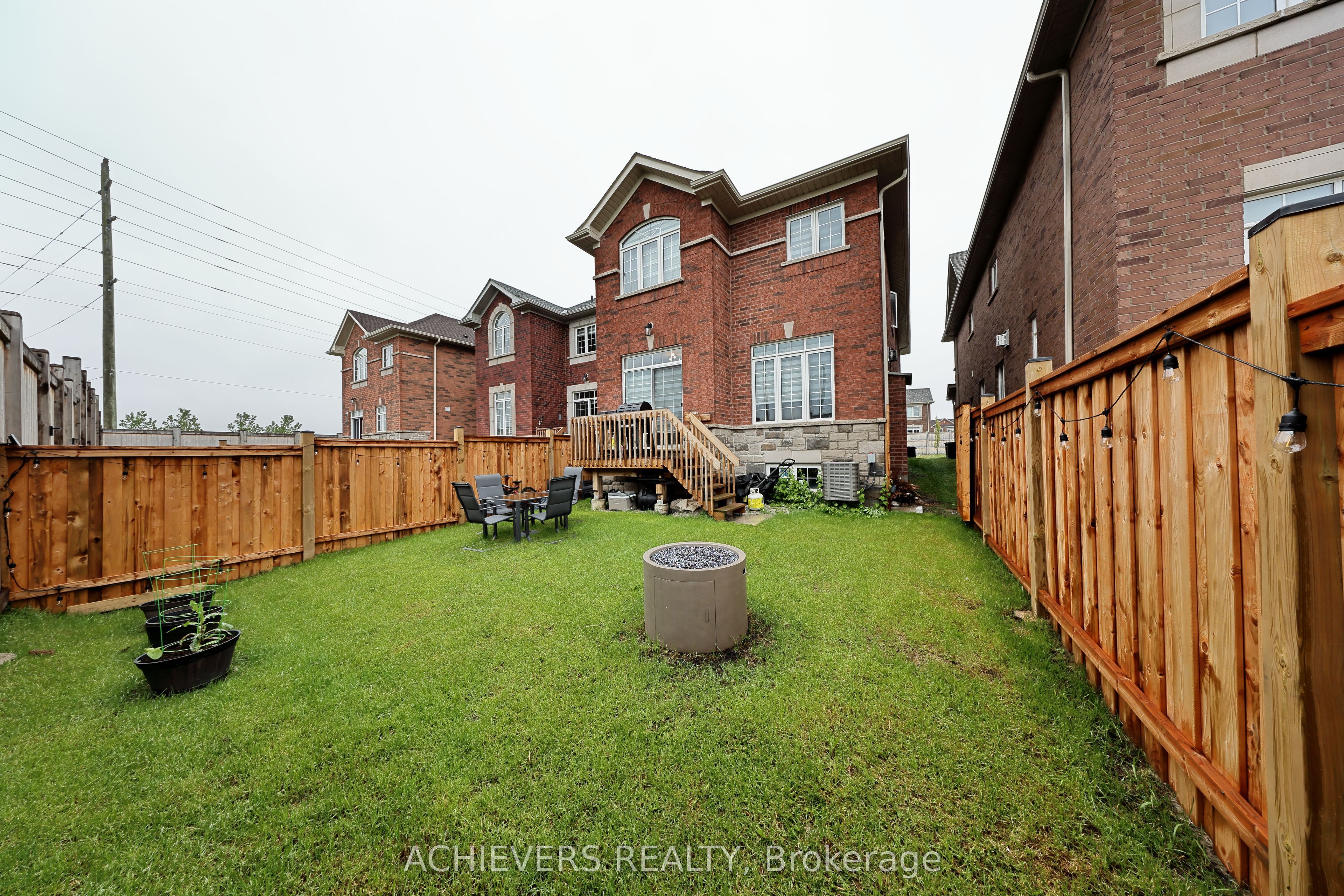 52 Branigan Crescent Property Photo 17