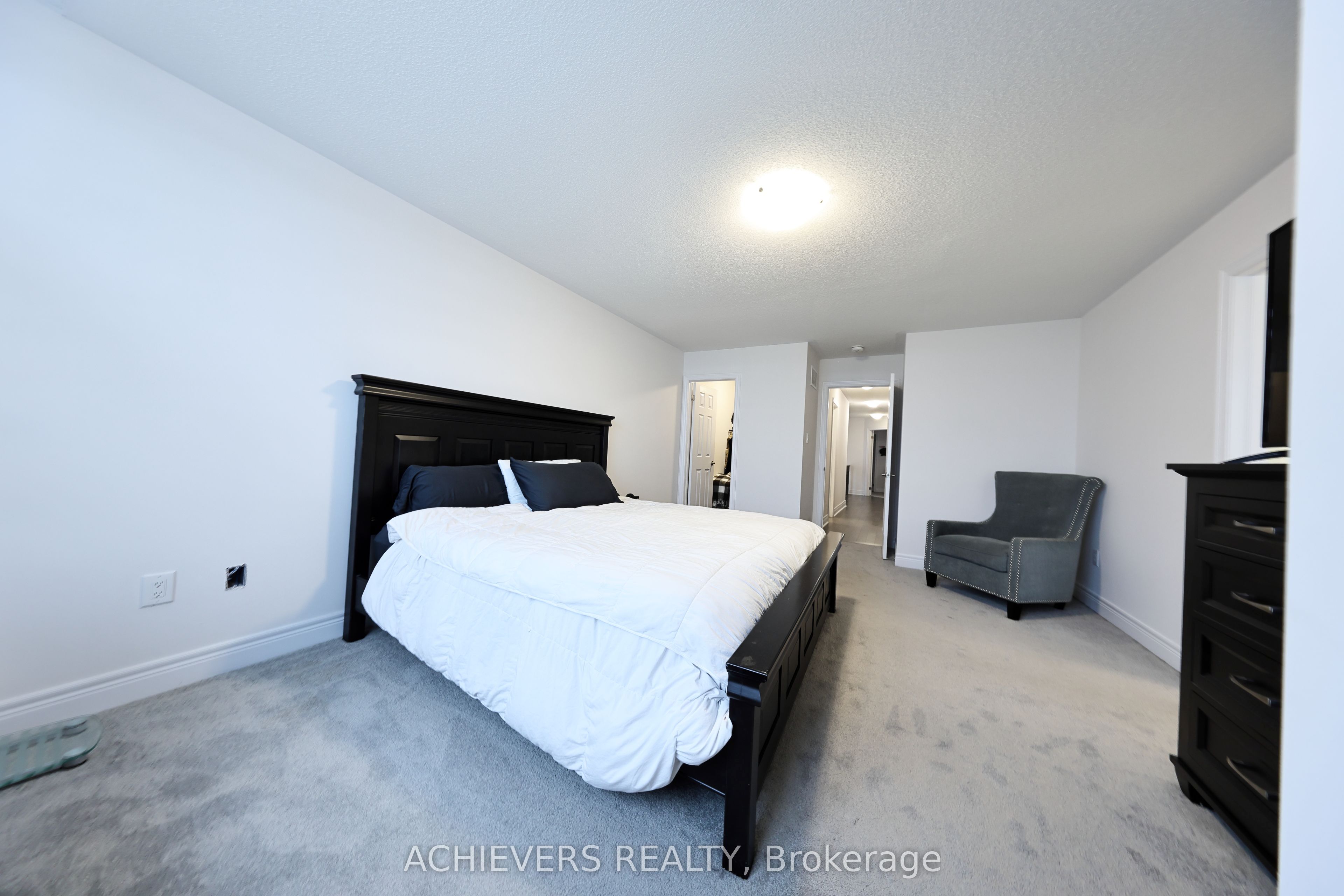 52 Branigan Crescent Property Photo 22