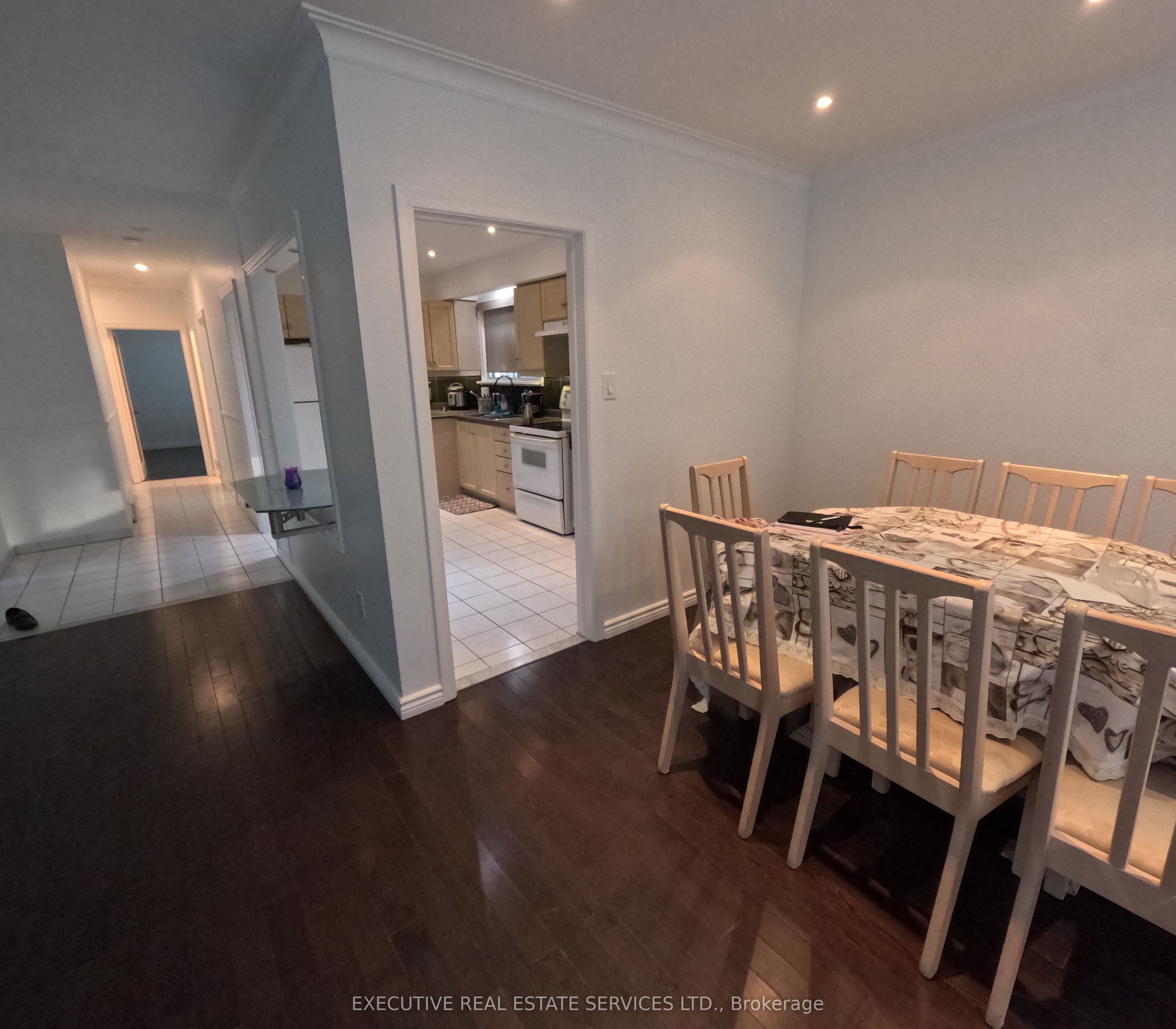 41 Ludgate Drive Property Photo 7