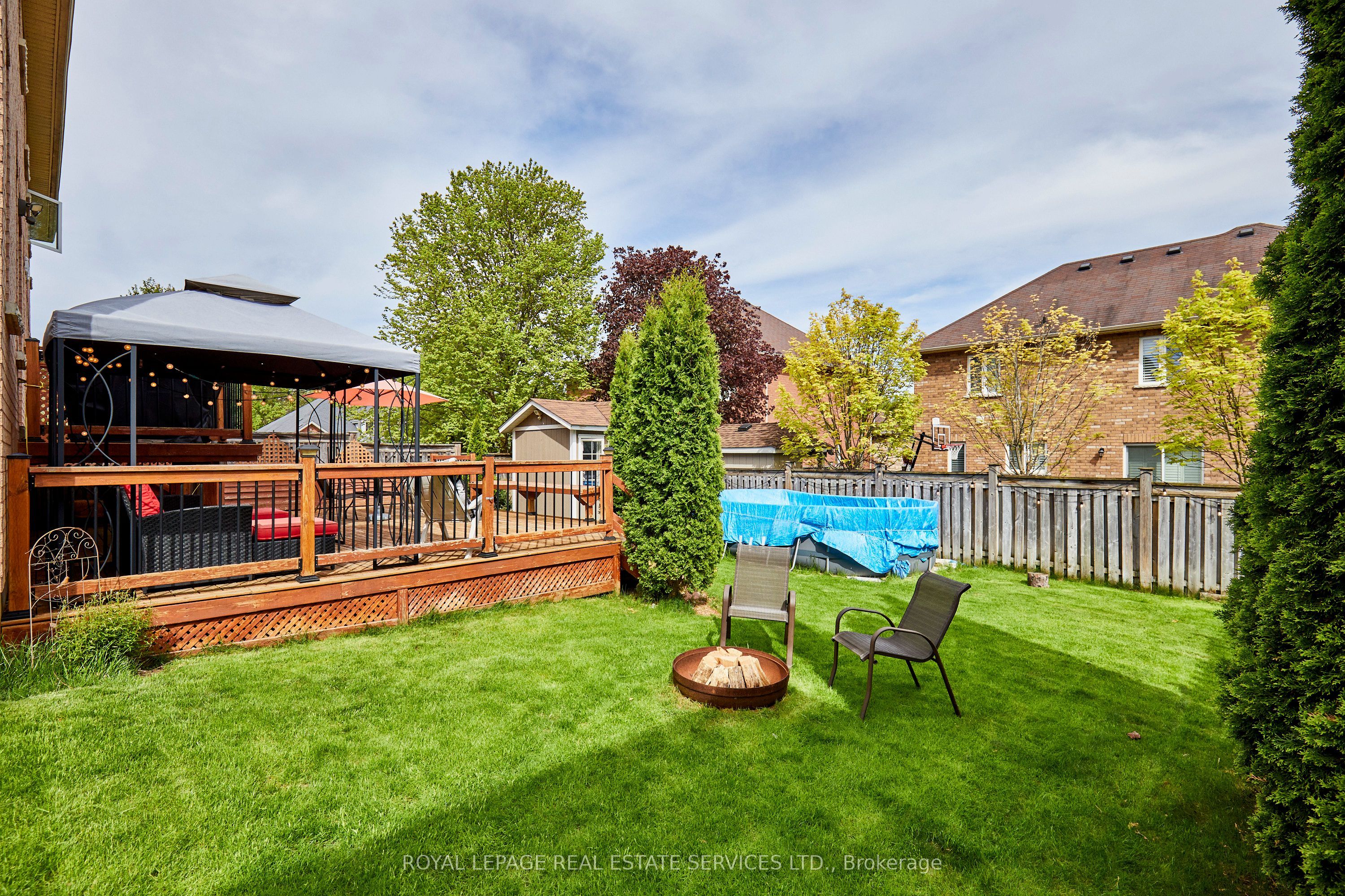 100 Walker Road W Property Photo 6