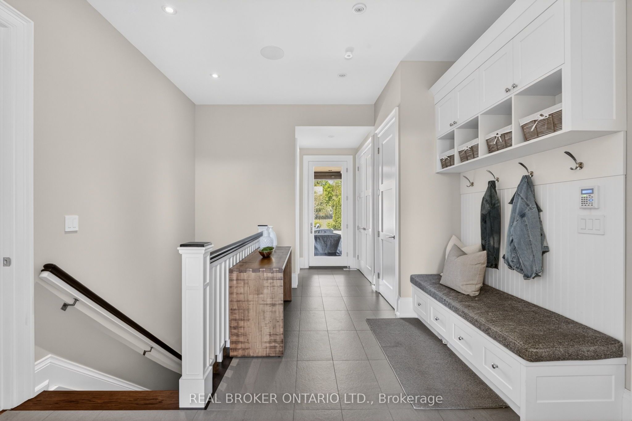26 Autumn Circle Property Photo 45