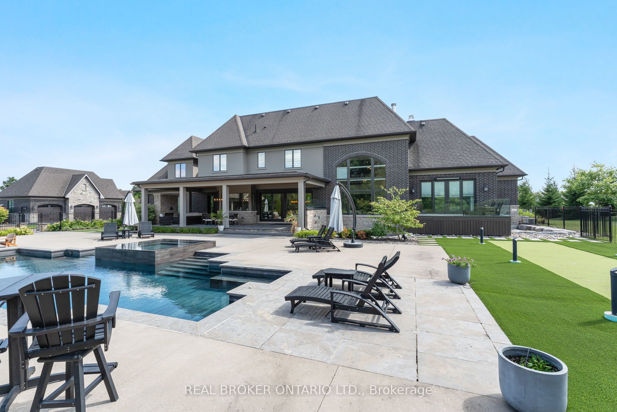 26 Autumn Circle Property Photo 49