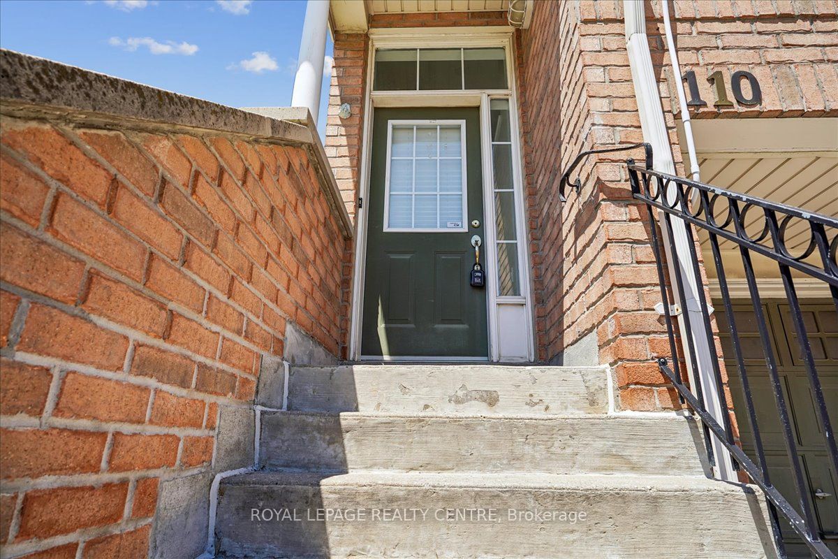 50 Strathaven Drive 110 Property Photo 4