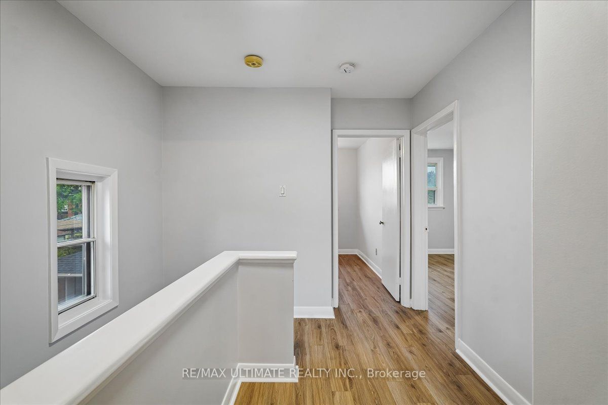 12 Thurodale Avenue Property Photo 27