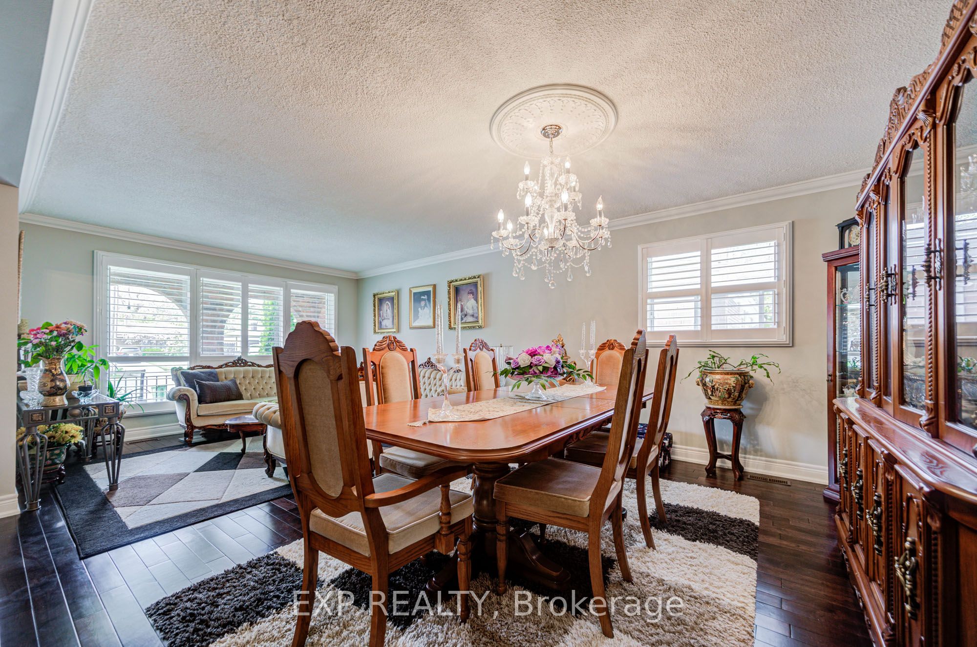 593a Scarlett Road N Property Photo 11