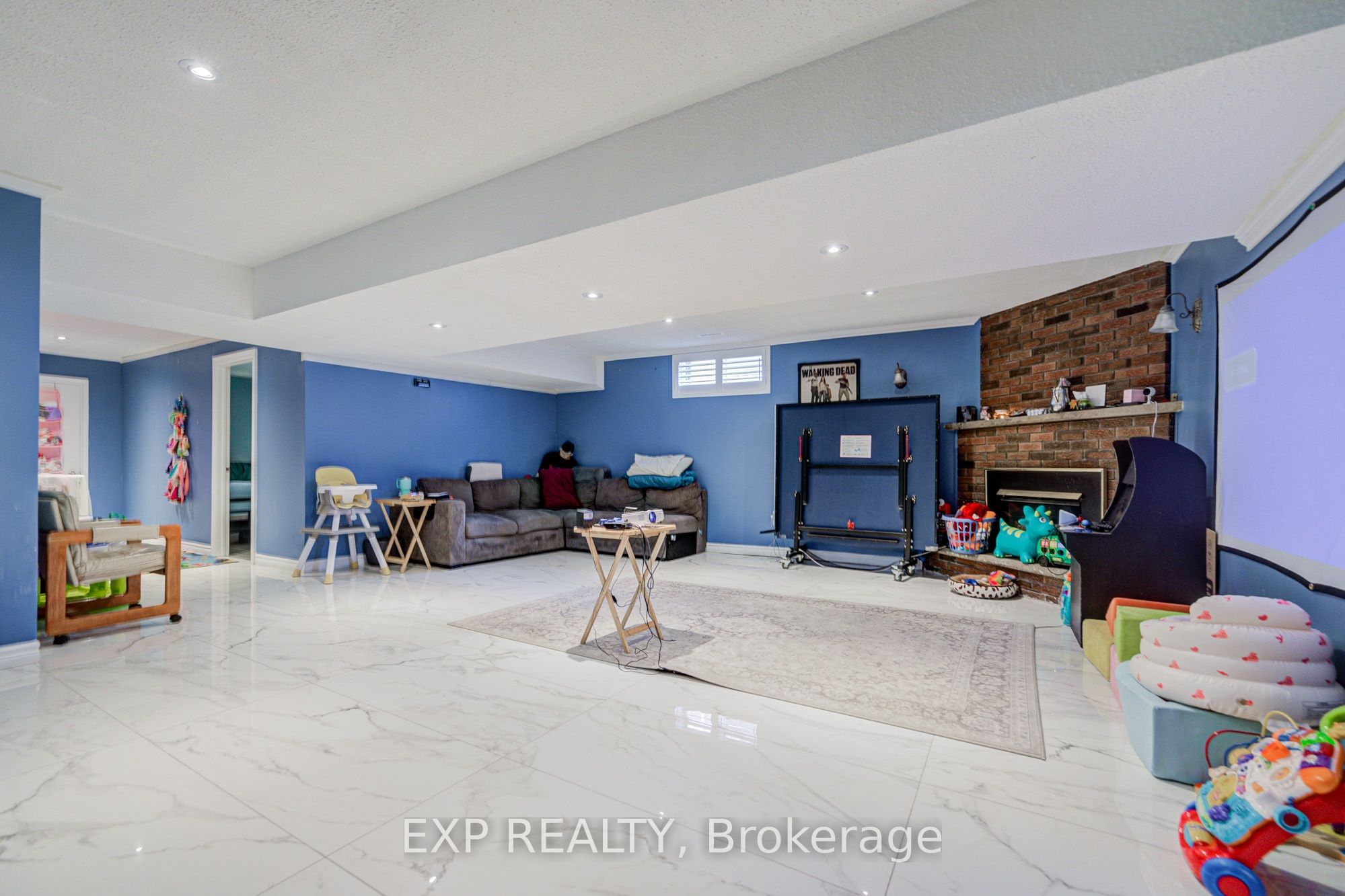 593a Scarlett Road N Property Photo 22