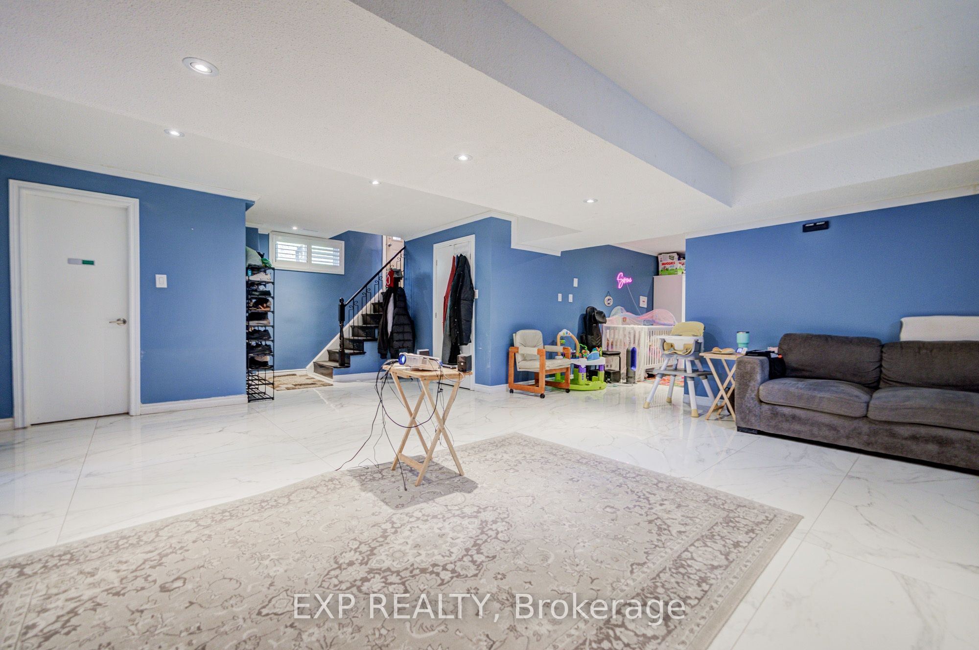 593a Scarlett Road N Property Photo 25