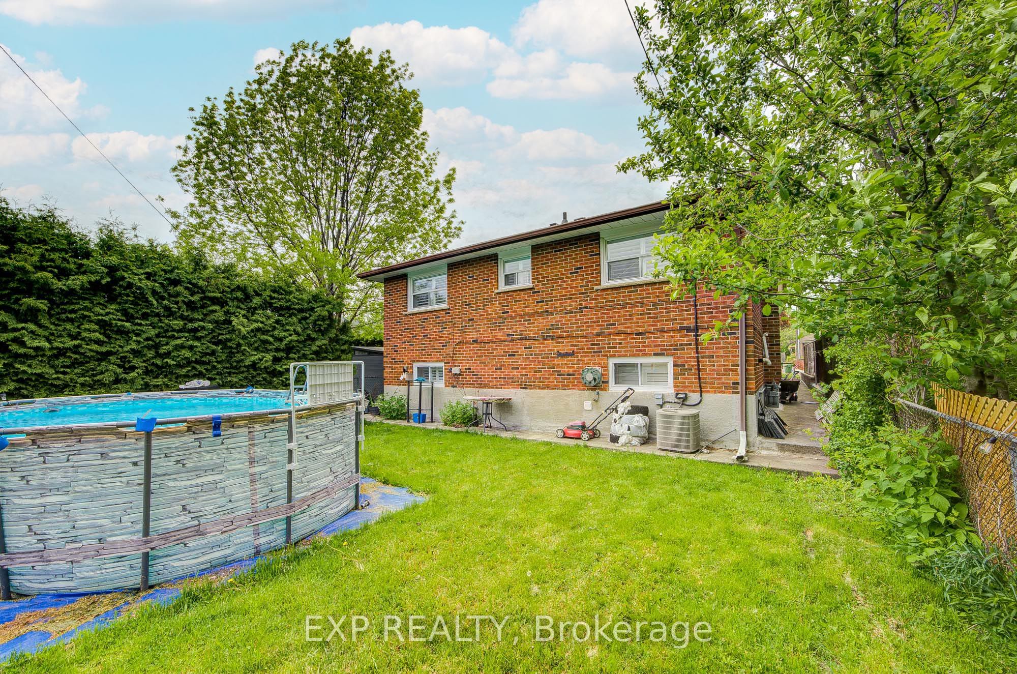 593a Scarlett Road N Property Photo 38