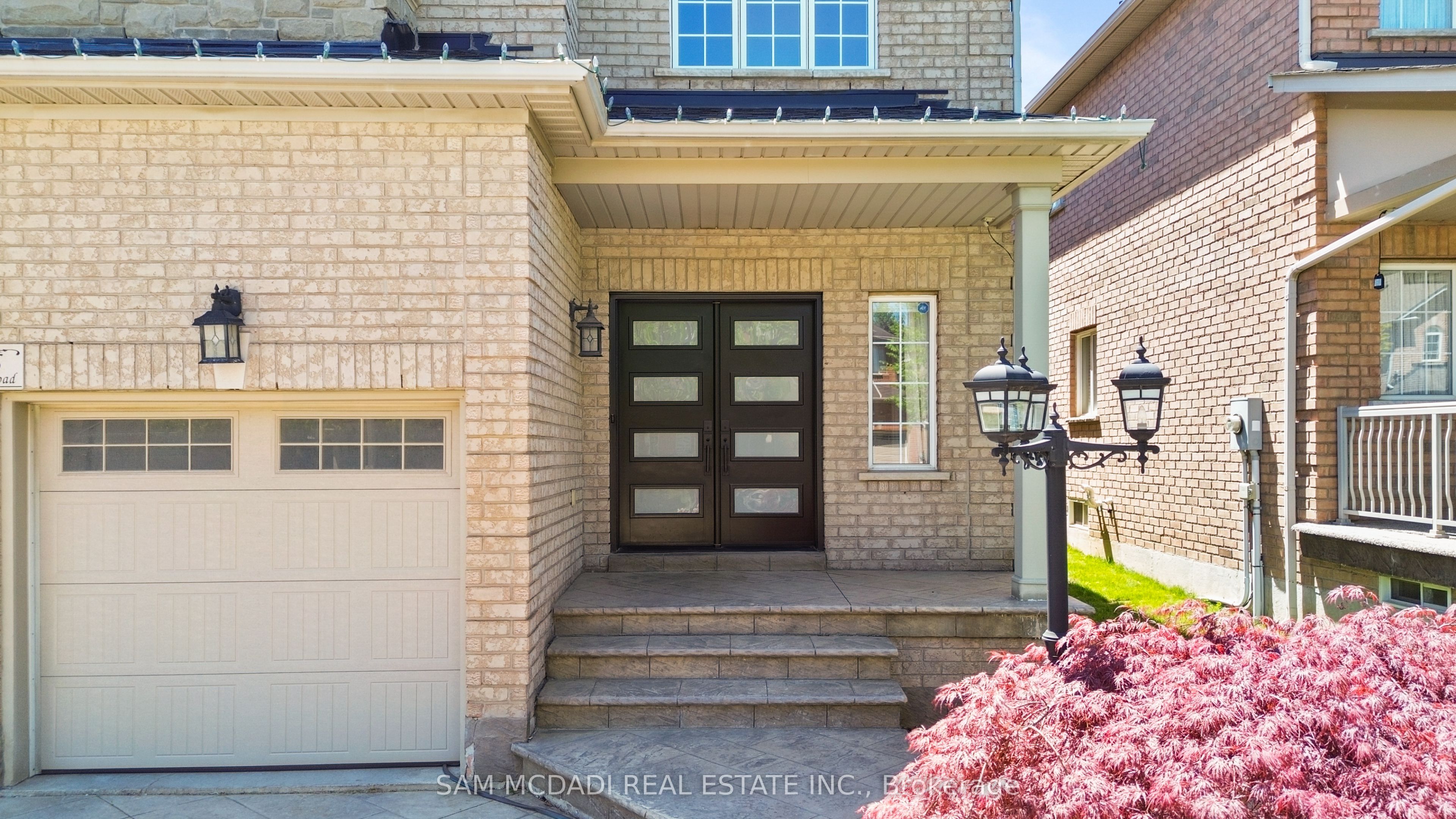 2476 Palmerston Road Property Photo 3