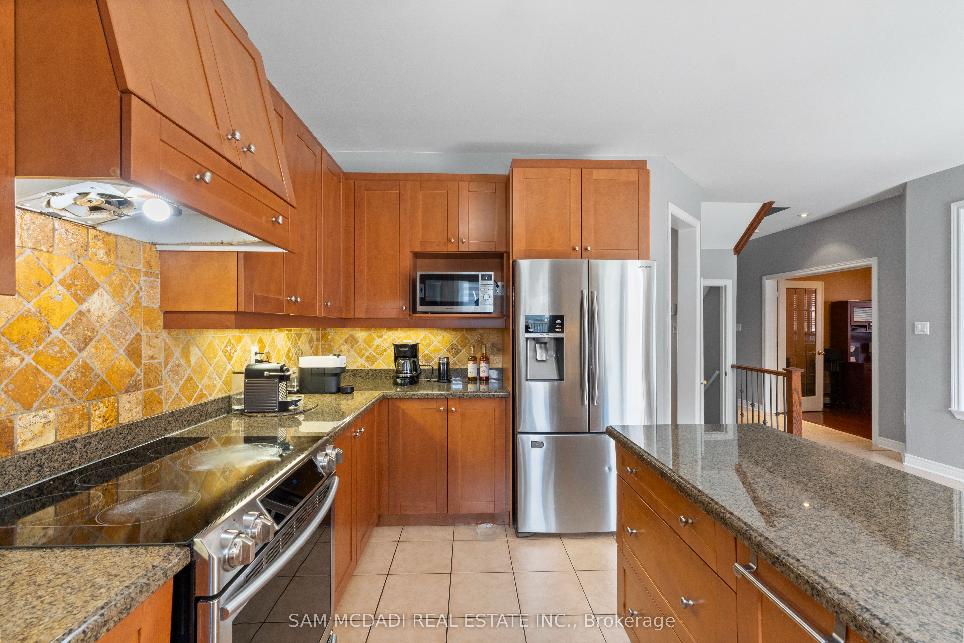 2476 Palmerston Road Property Photo 8