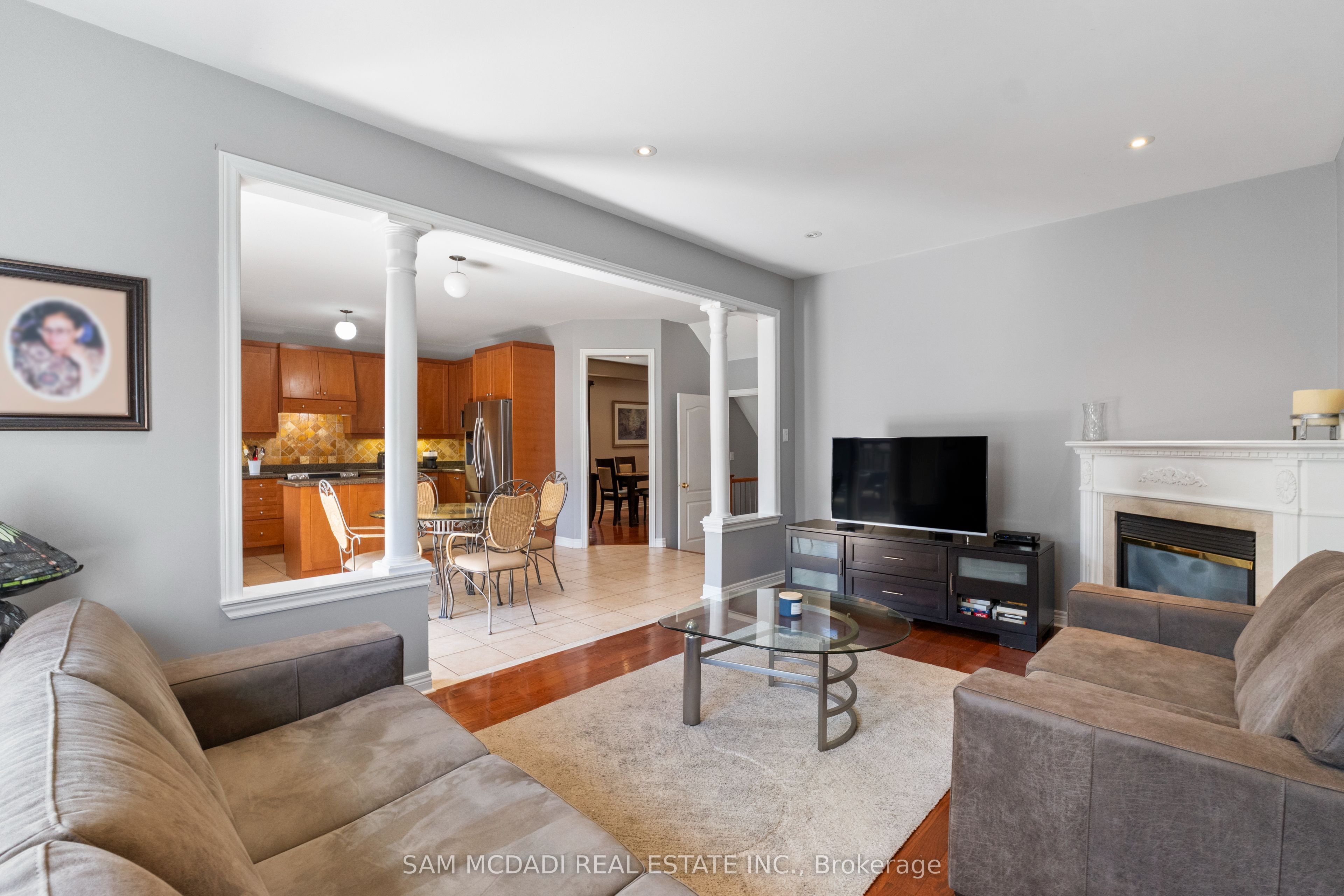 2476 Palmerston Road Property Photo 12