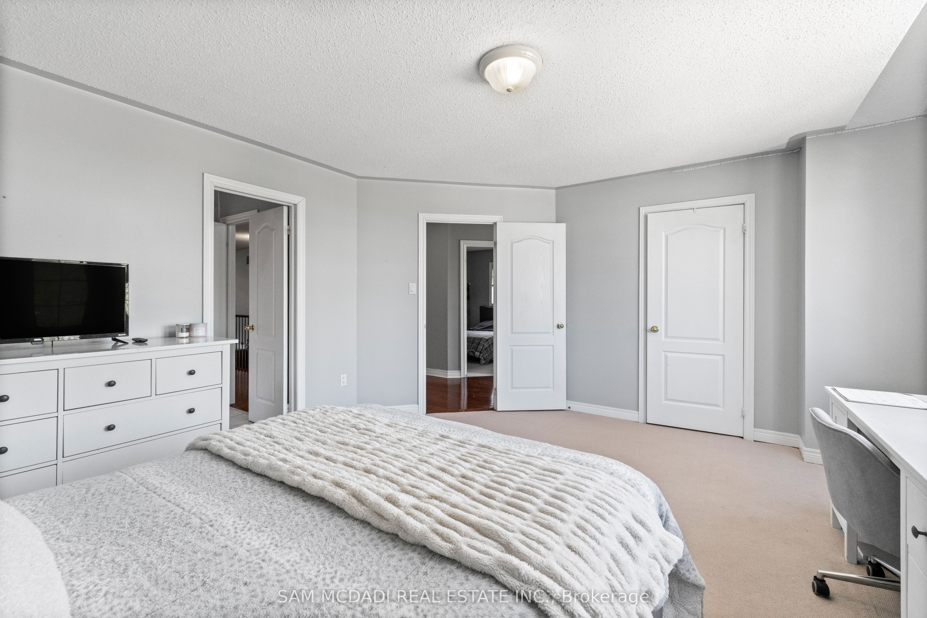 2476 Palmerston Road Property Photo 31