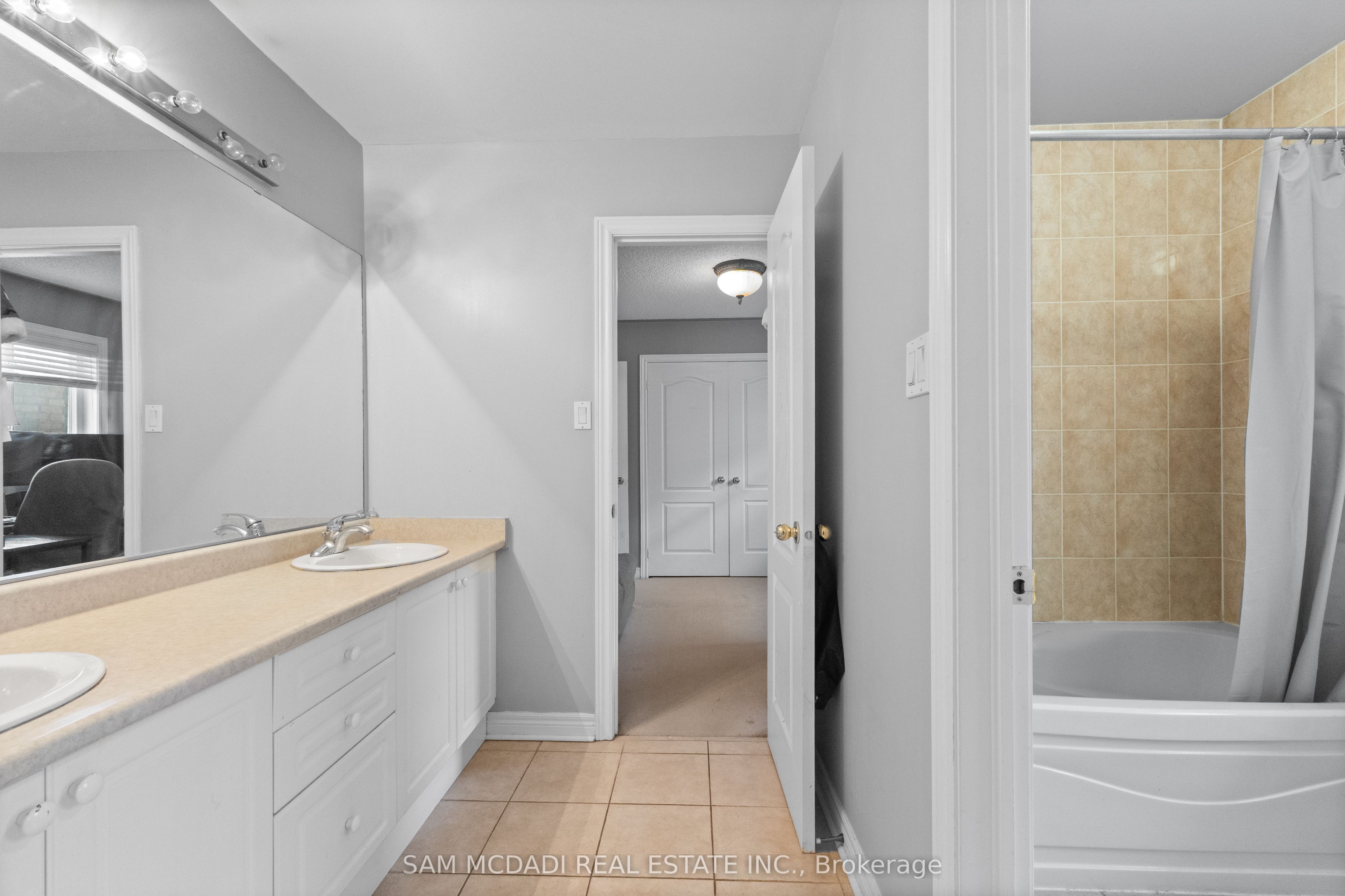 2476 Palmerston Road Property Photo 32