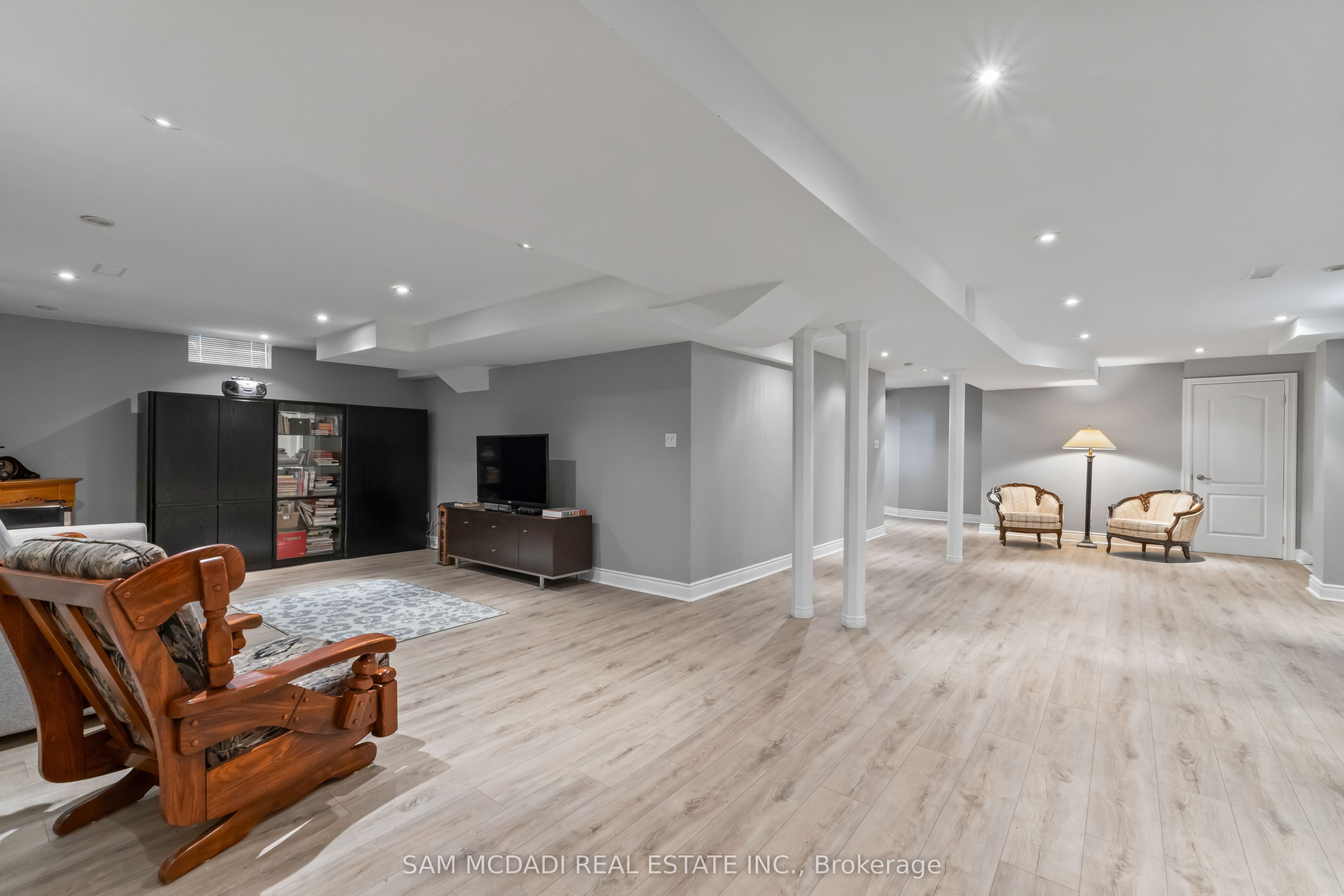2476 Palmerston Road Property Photo 38