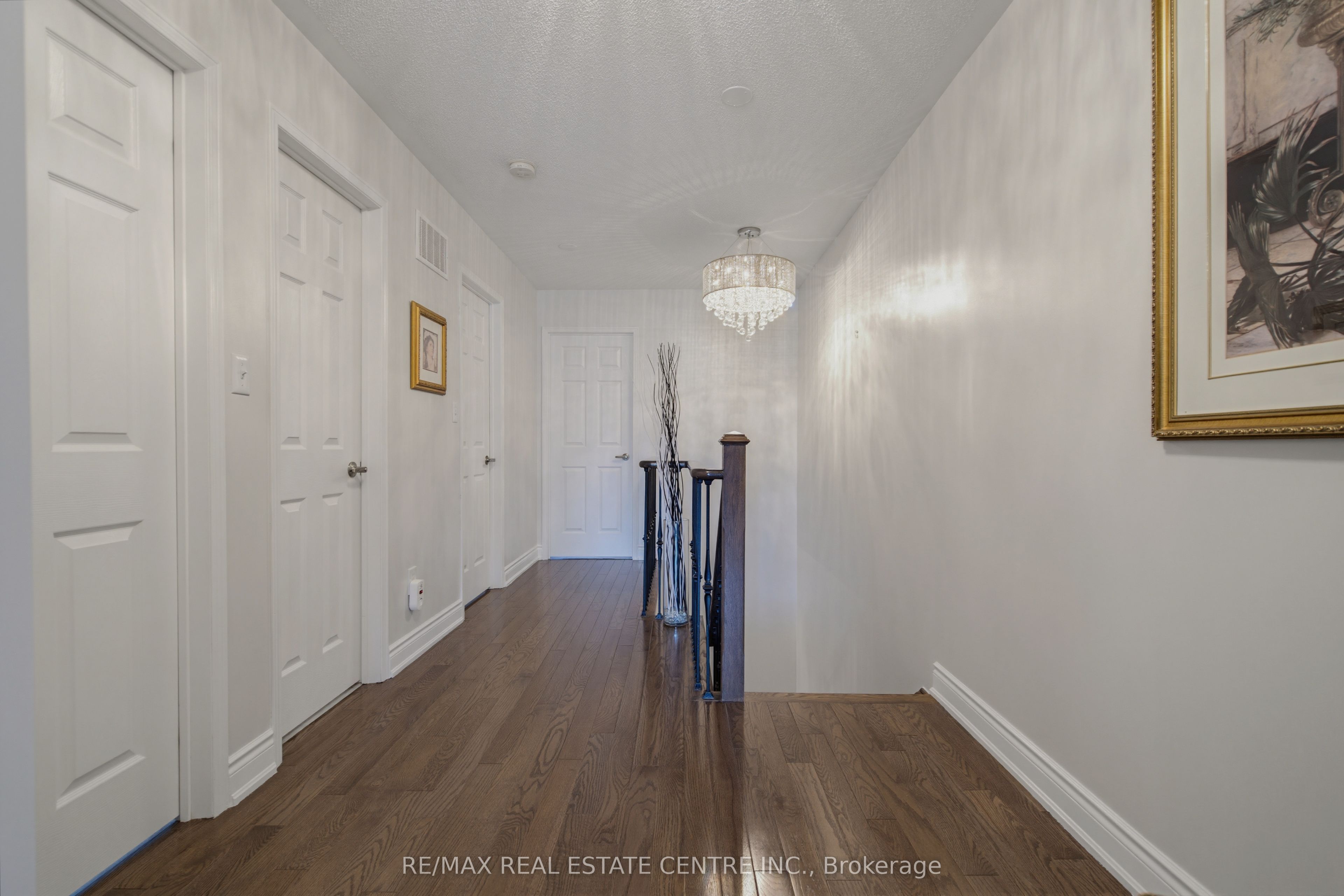 16 Gulfbrook Circle Property Photo 16